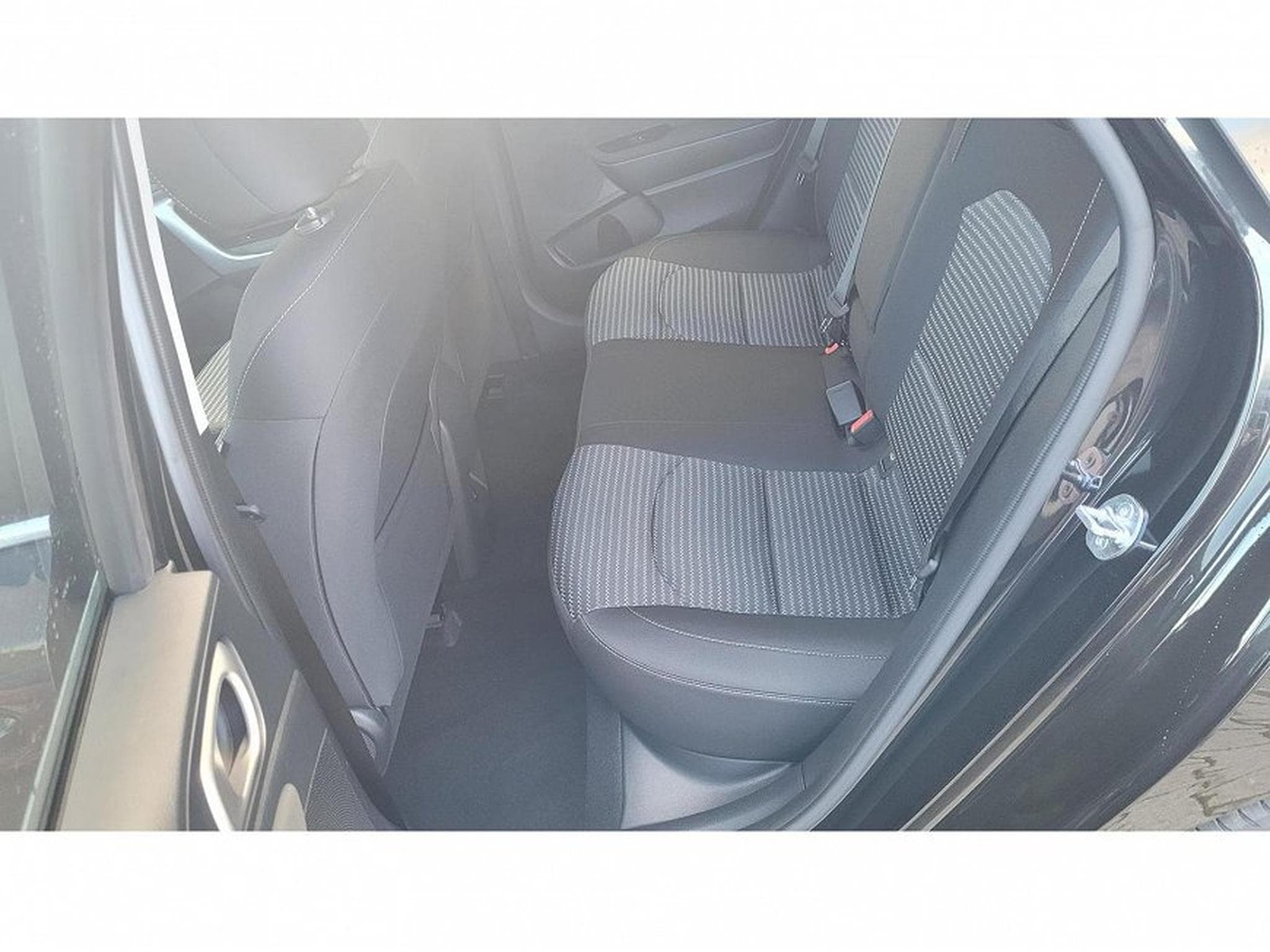 Kia Ceed (2025) - Foto 9
