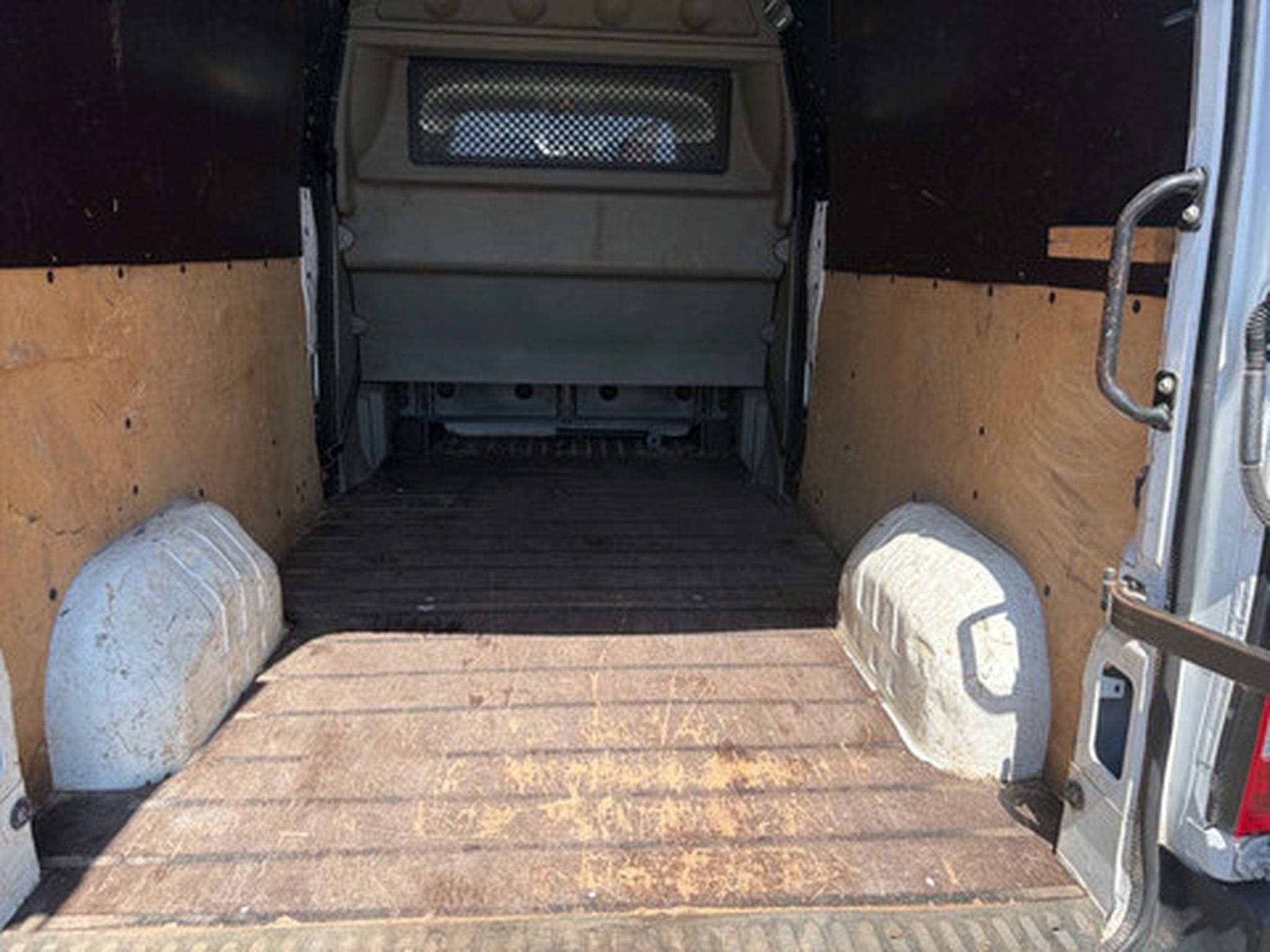Opel Movano 2.3 Turbo D 99kW L3H2 DC 3.5T (2021) - Foto 9