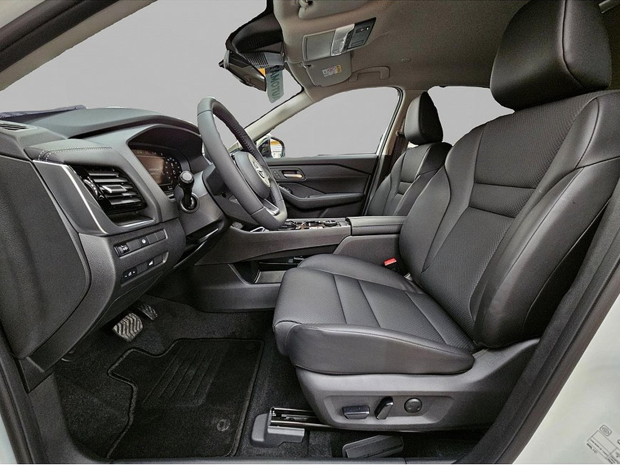 Nissan X-Trail (2026) - Photo 4