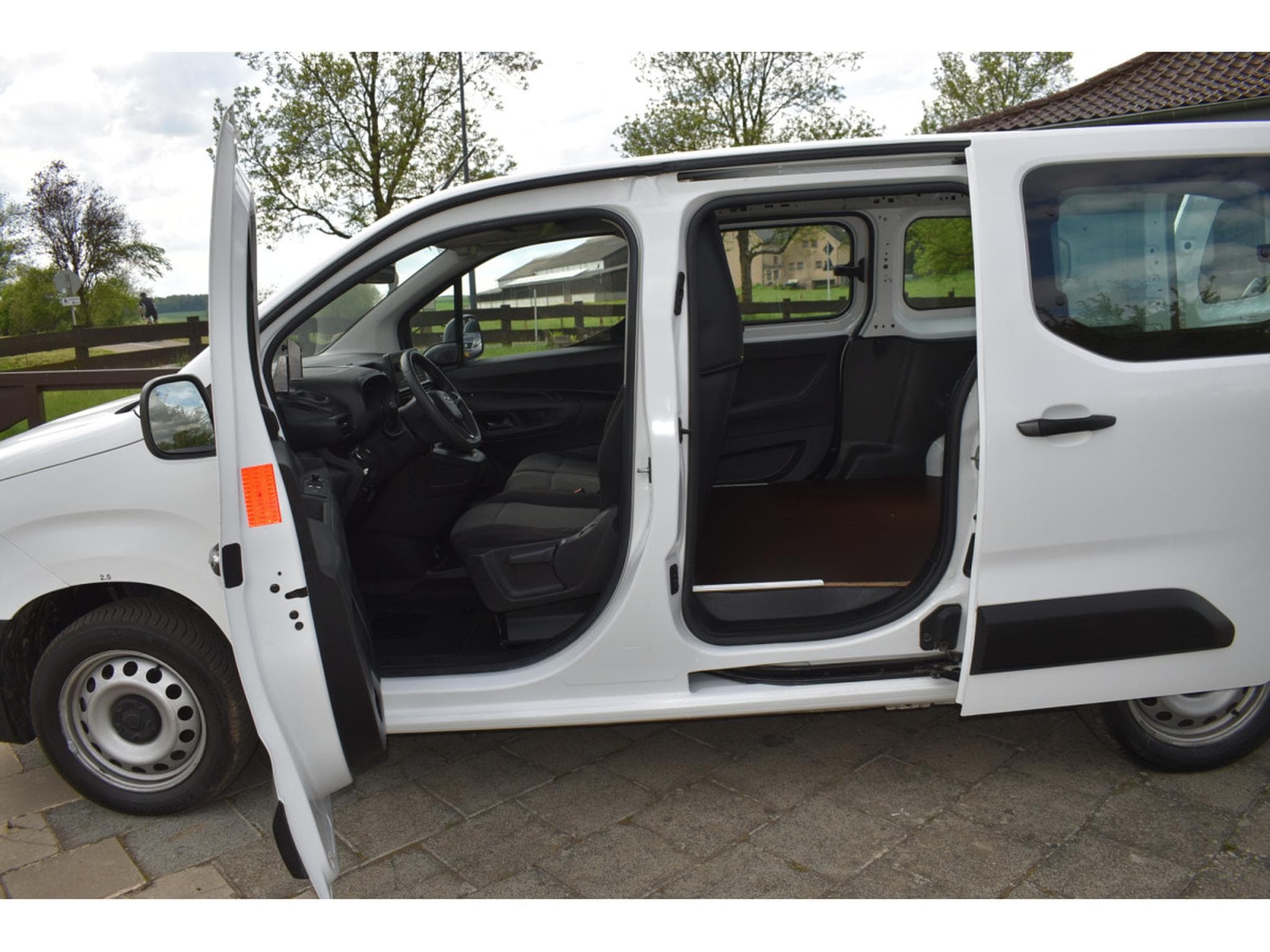 Opel Combo Maxi 1,5 CDTI 100 3 places 33000km (2021) - Photo 11