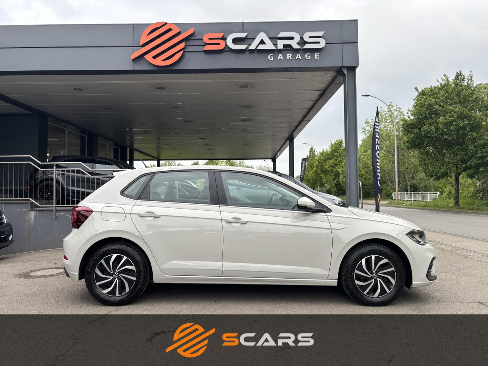 VW Polo 1.0 Tsi DSG 95cv (2023) - Photo 2