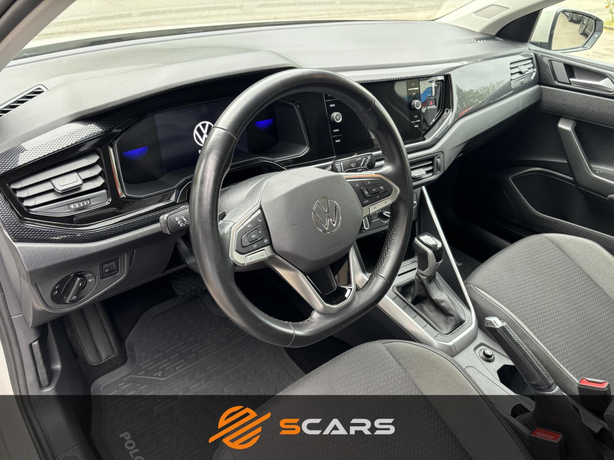 VW Polo 1.0 Tsi DSG 95cv (2023) - Photo 6