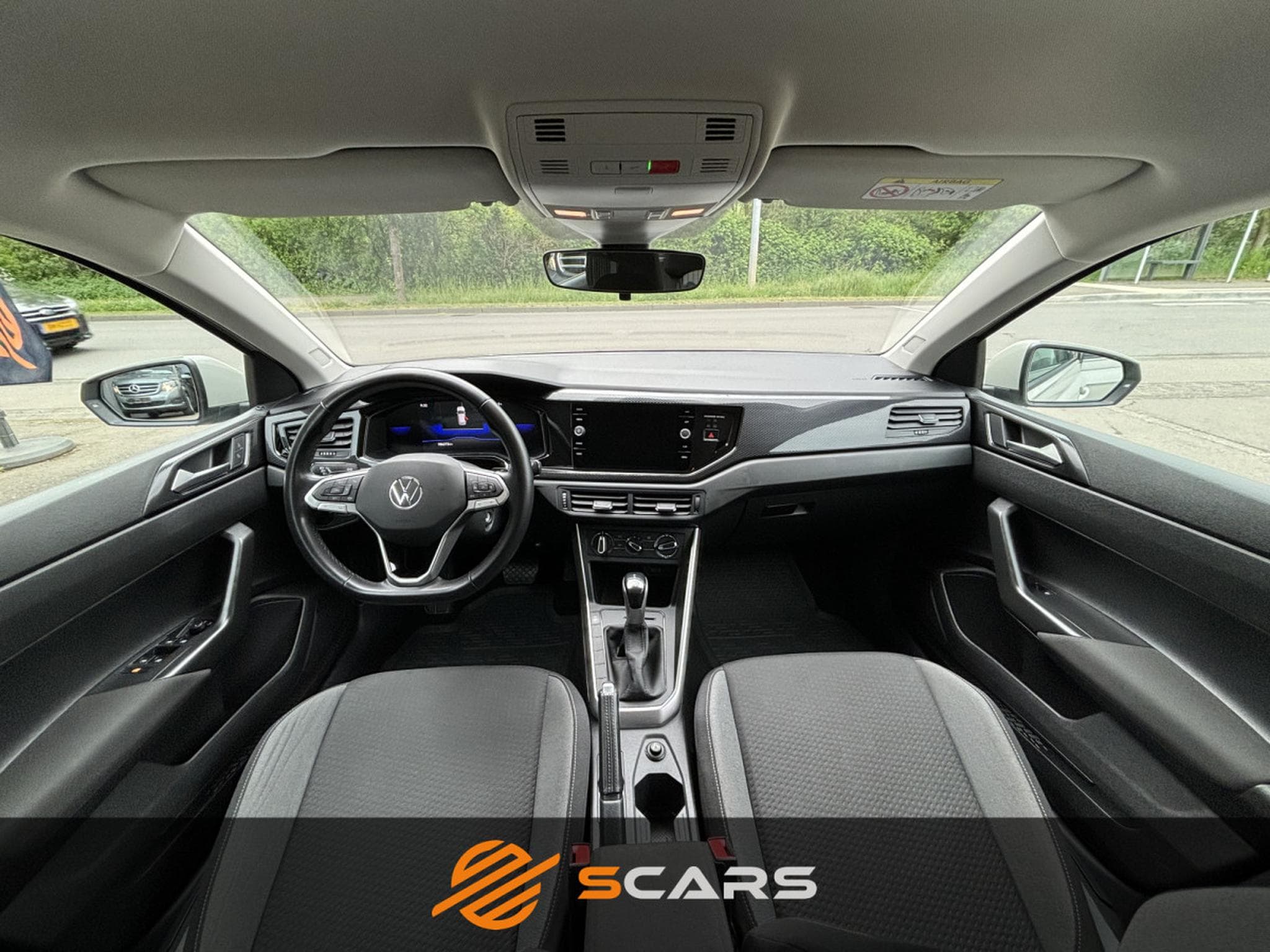 VW Polo 1.0 Tsi DSG 95cv (2023) - Photo 8