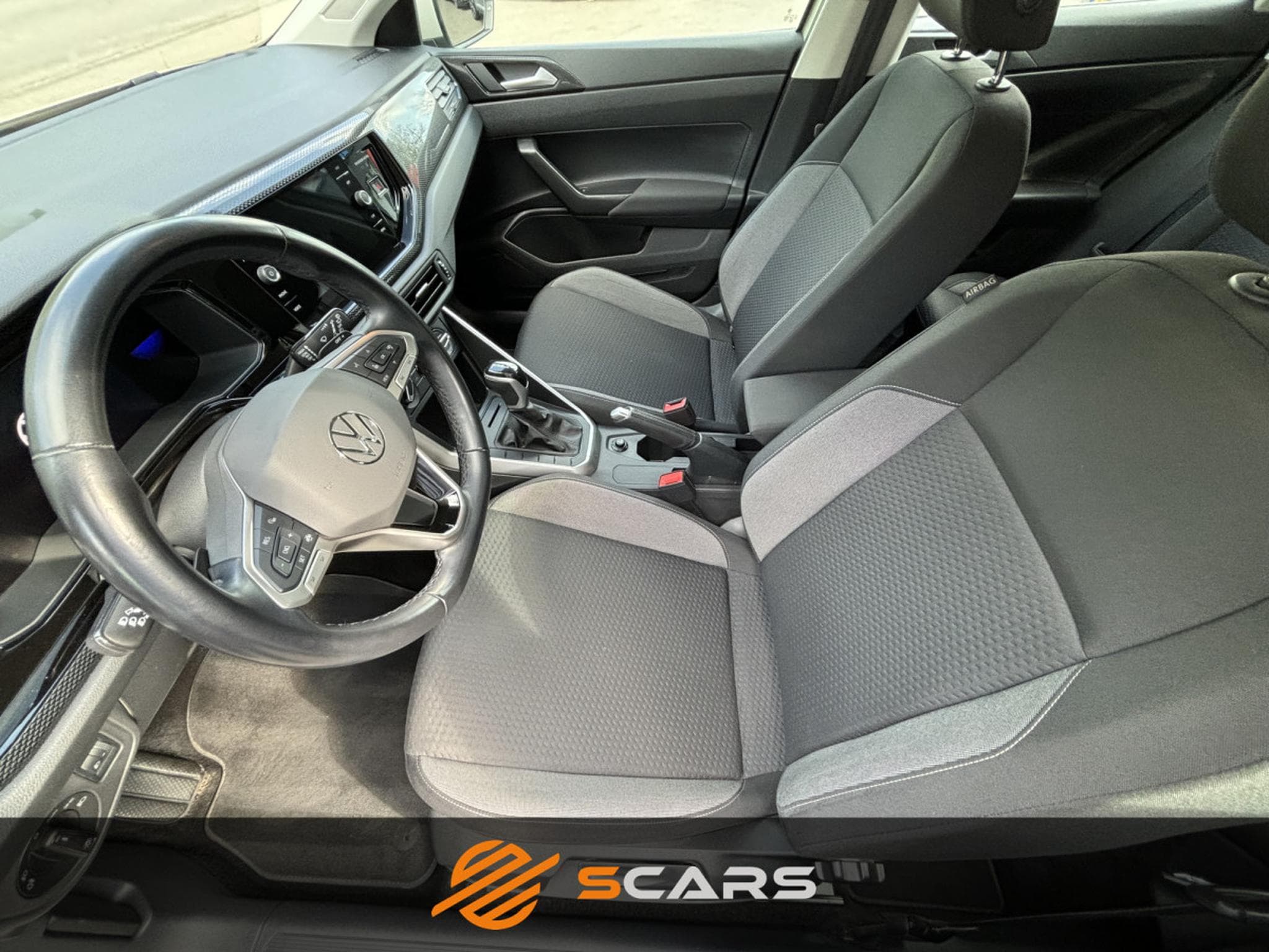 VW Polo 1.0 Tsi DSG 95cv (2023) - Photo 8