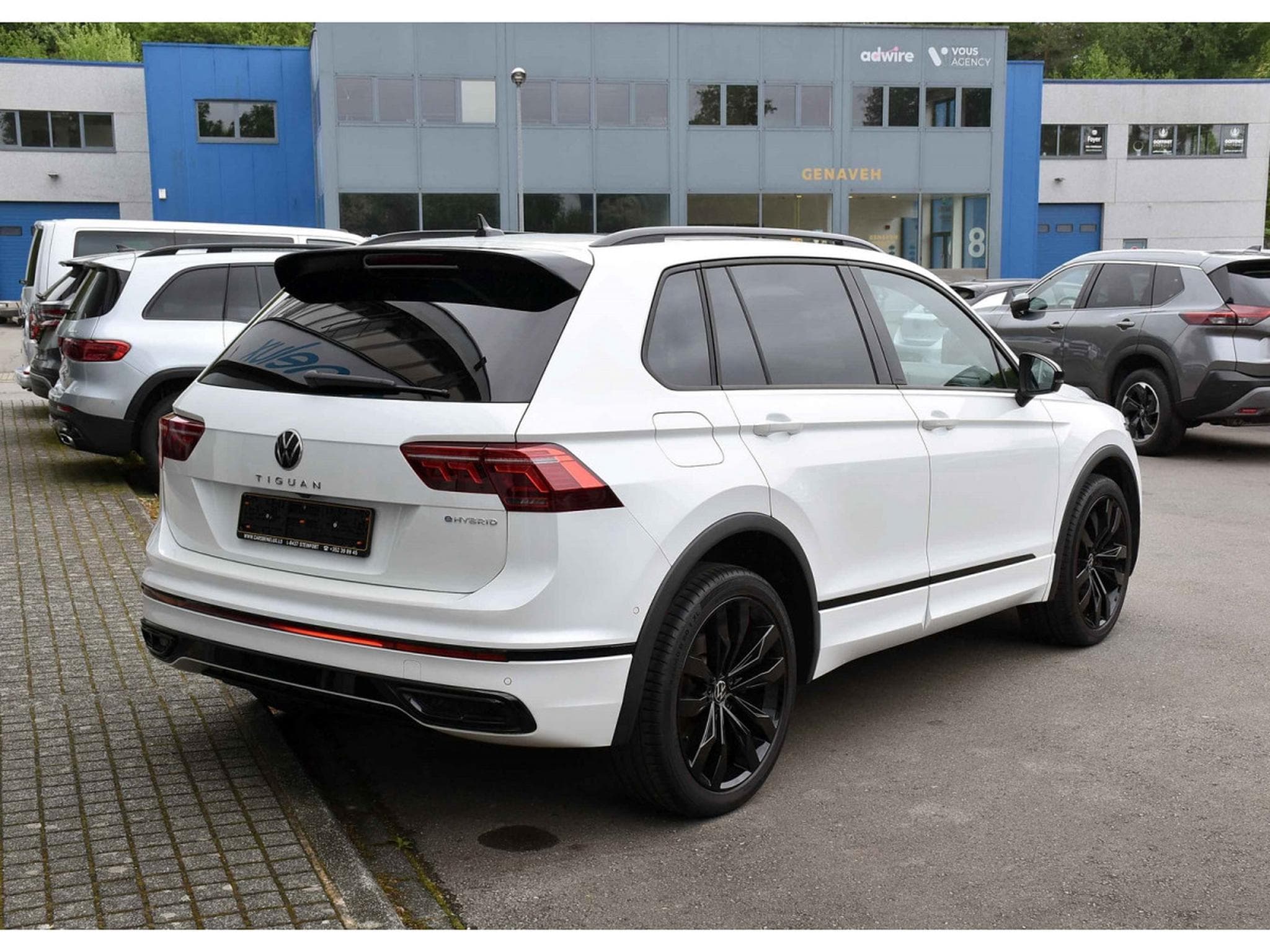 VW Tiguan 1.4 TSI eHybrid DSG6 R-LINE CUIR MEMO PANO HUD ATT RMQ 1° M. (2023) - Photo 4