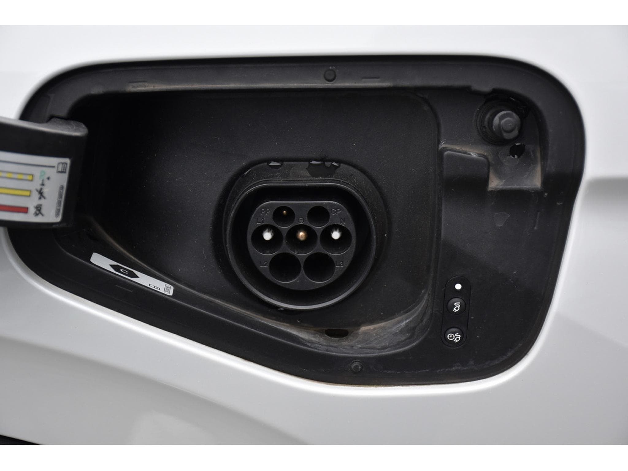 VW Tiguan 1.4 TSI eHybrid DSG6 R-LINE CUIR MEMO PANO HUD ATT RMQ 1° M. (2023) - Photo 6