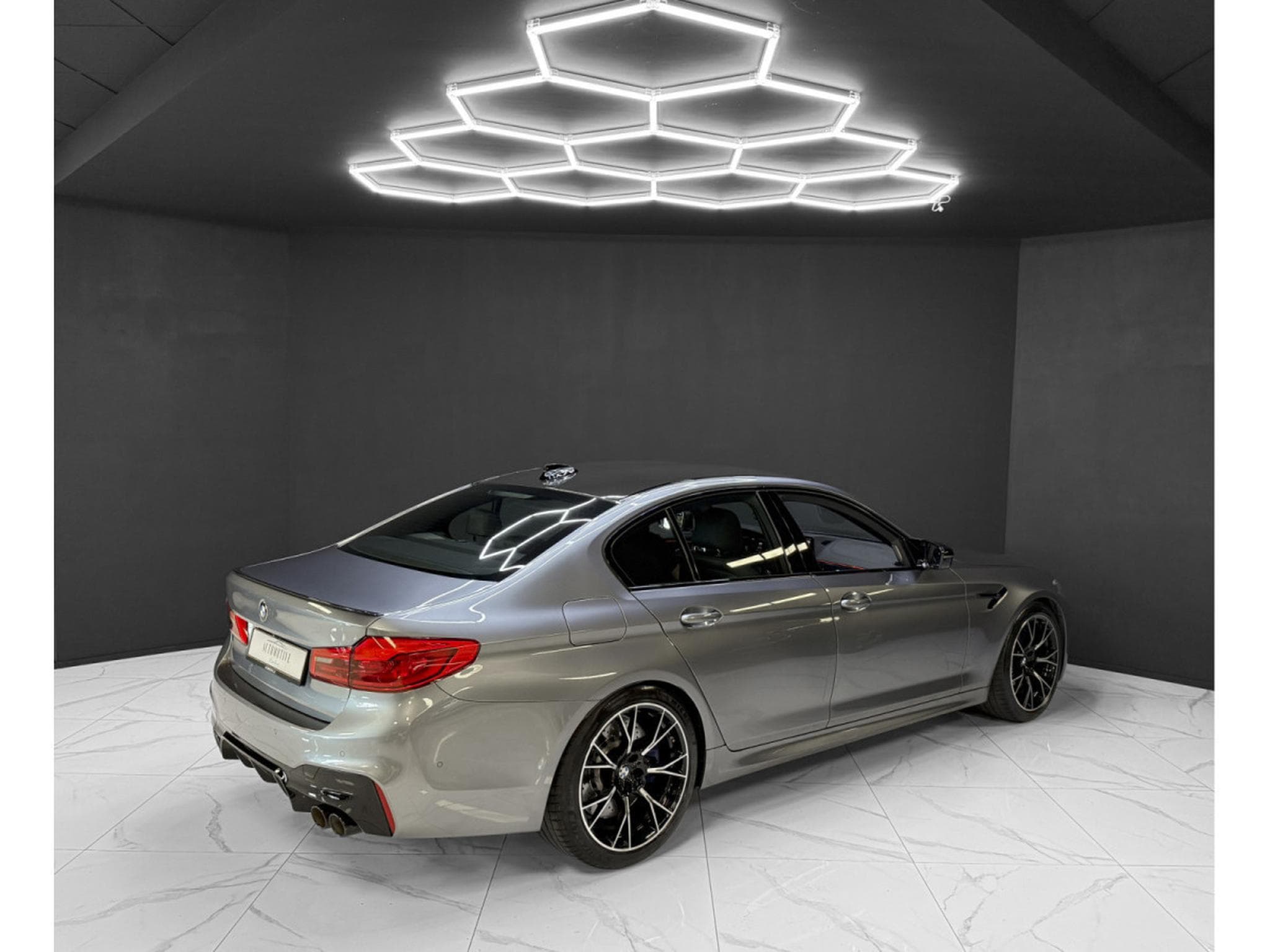 BMW M5 COMPETITION (2019) - Photo 5