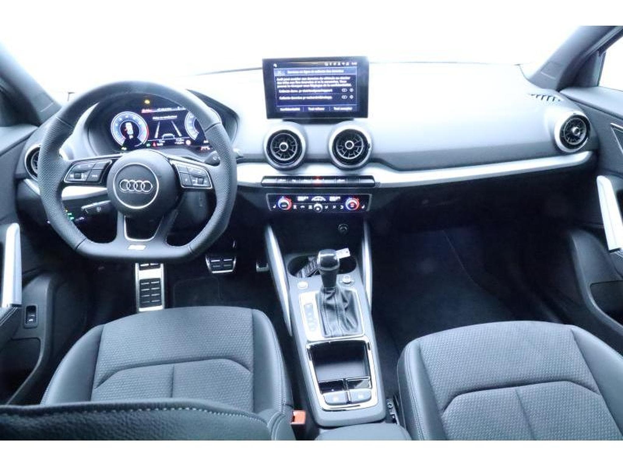 Audi Q2 S line (2026) - Photo 2