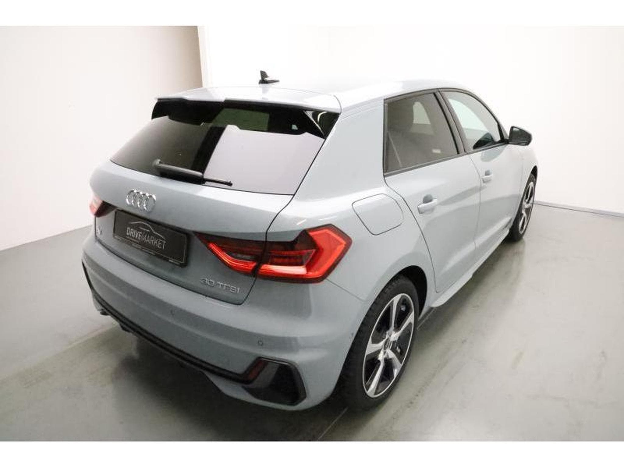 Audi A1 S Line (2026) - Photo 16