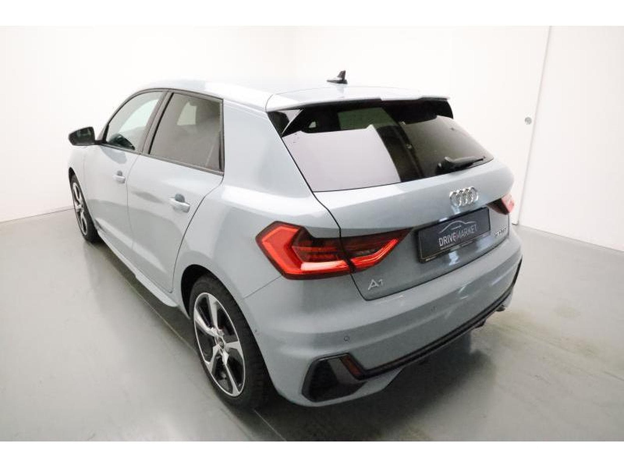 Audi A1 S Line (2026) - Photo 17