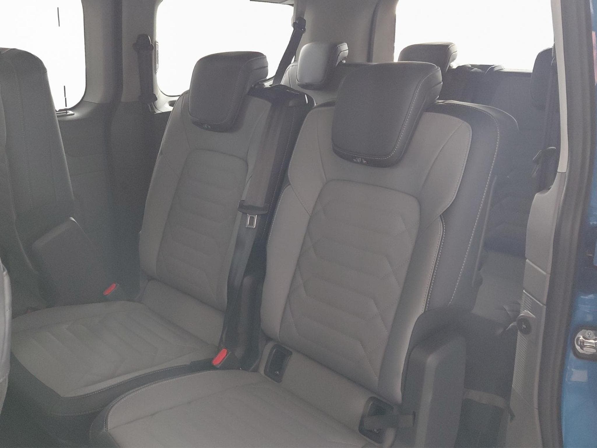 VW T7 TDI Kurz DSG (2026) - Photo 15