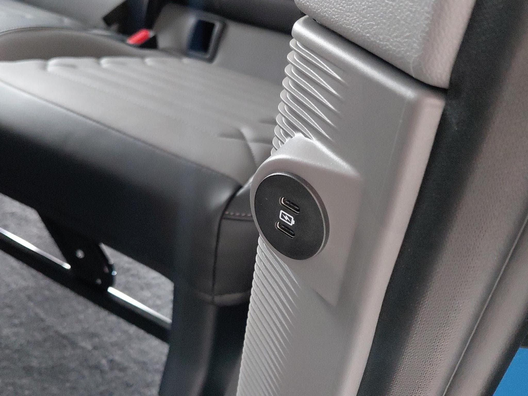 VW T7 TDI Kurz DSG (2026) - Photo 19