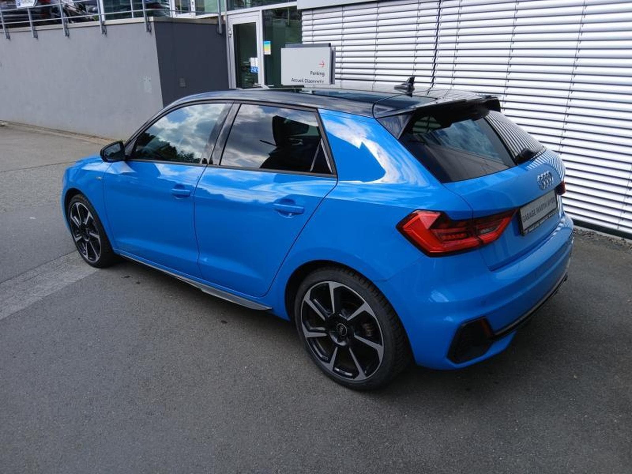 Audi A1 Sportback S-line 30 TFSI s-tronic (2020) - Photo 2
