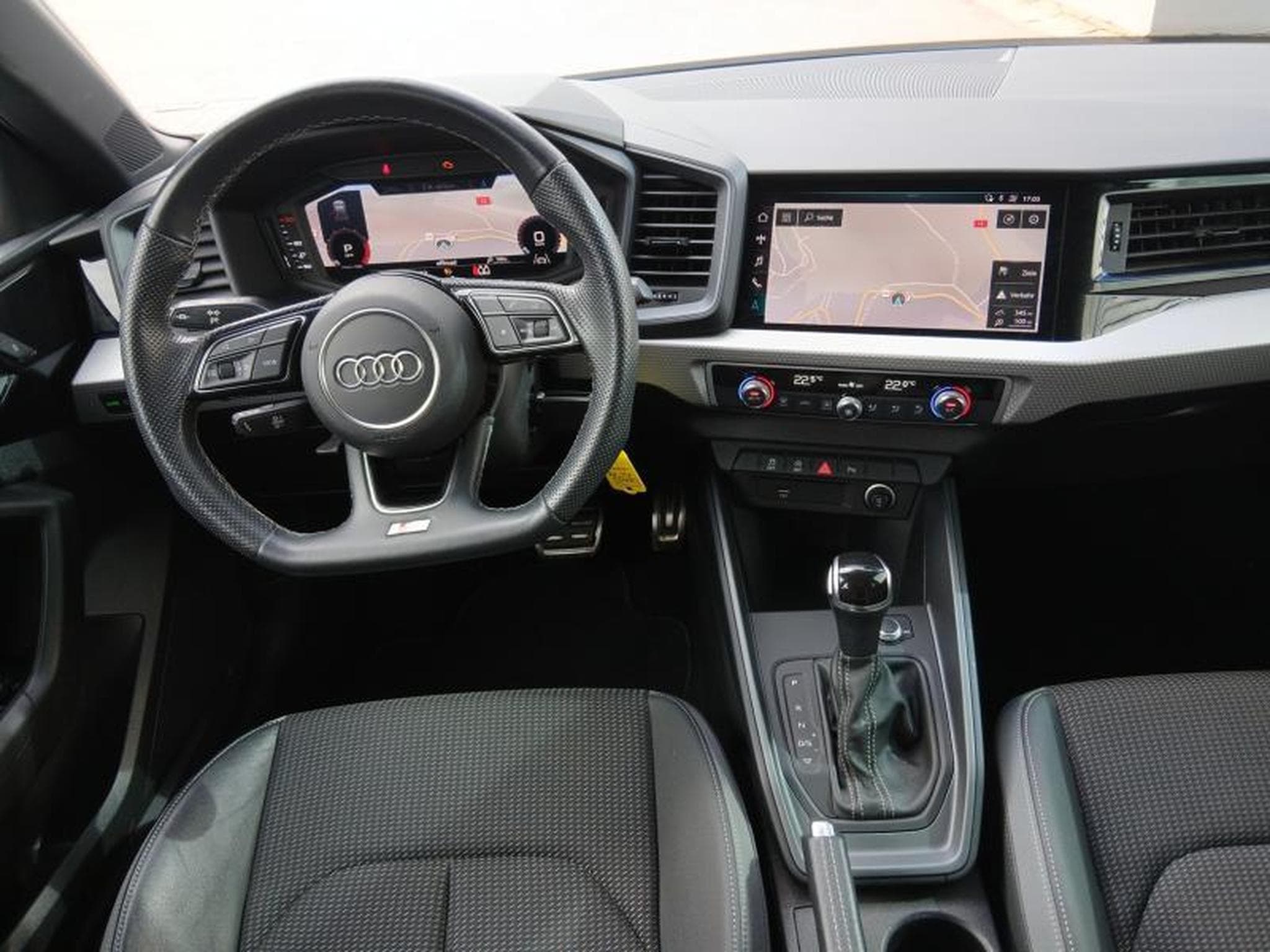 Audi A1 Sportback S-line 30 TFSI s-tronic (2020) - Photo 7