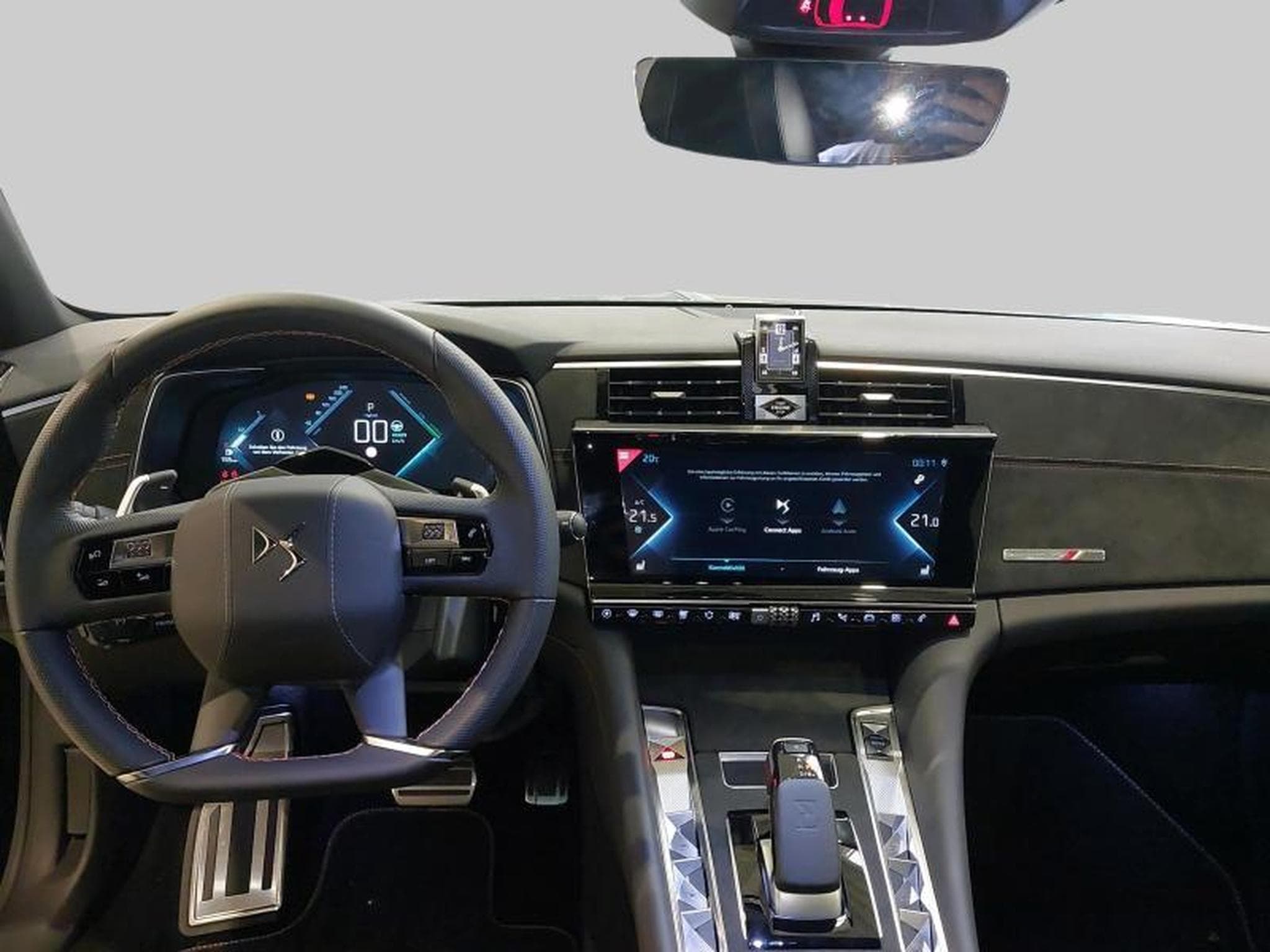 DS Automobiles DS9 E-Tense Performance Line + (2022) - Photo 13