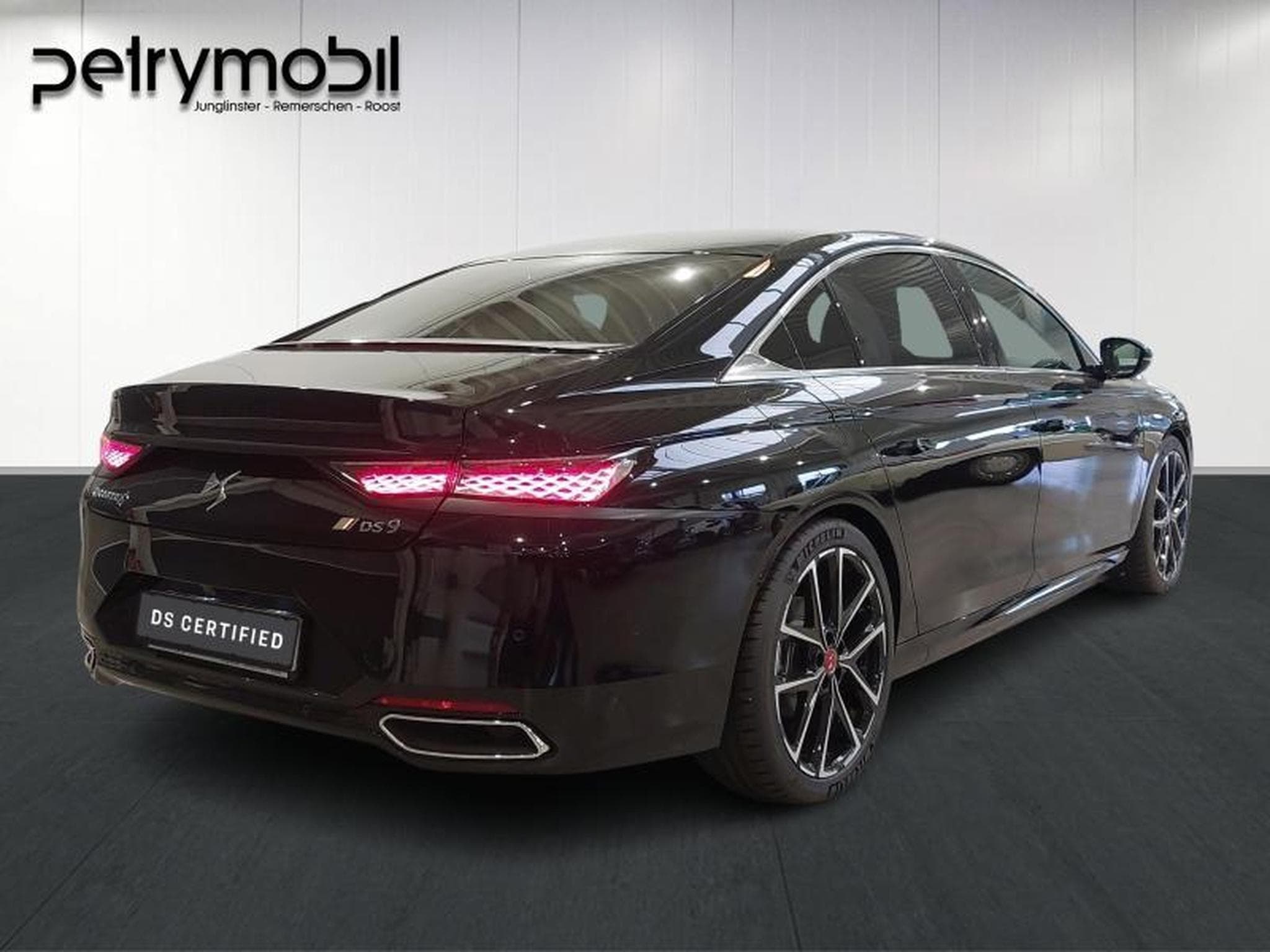 DS Automobiles DS9 E-Tense Performance Line + (2022) - Photo 4