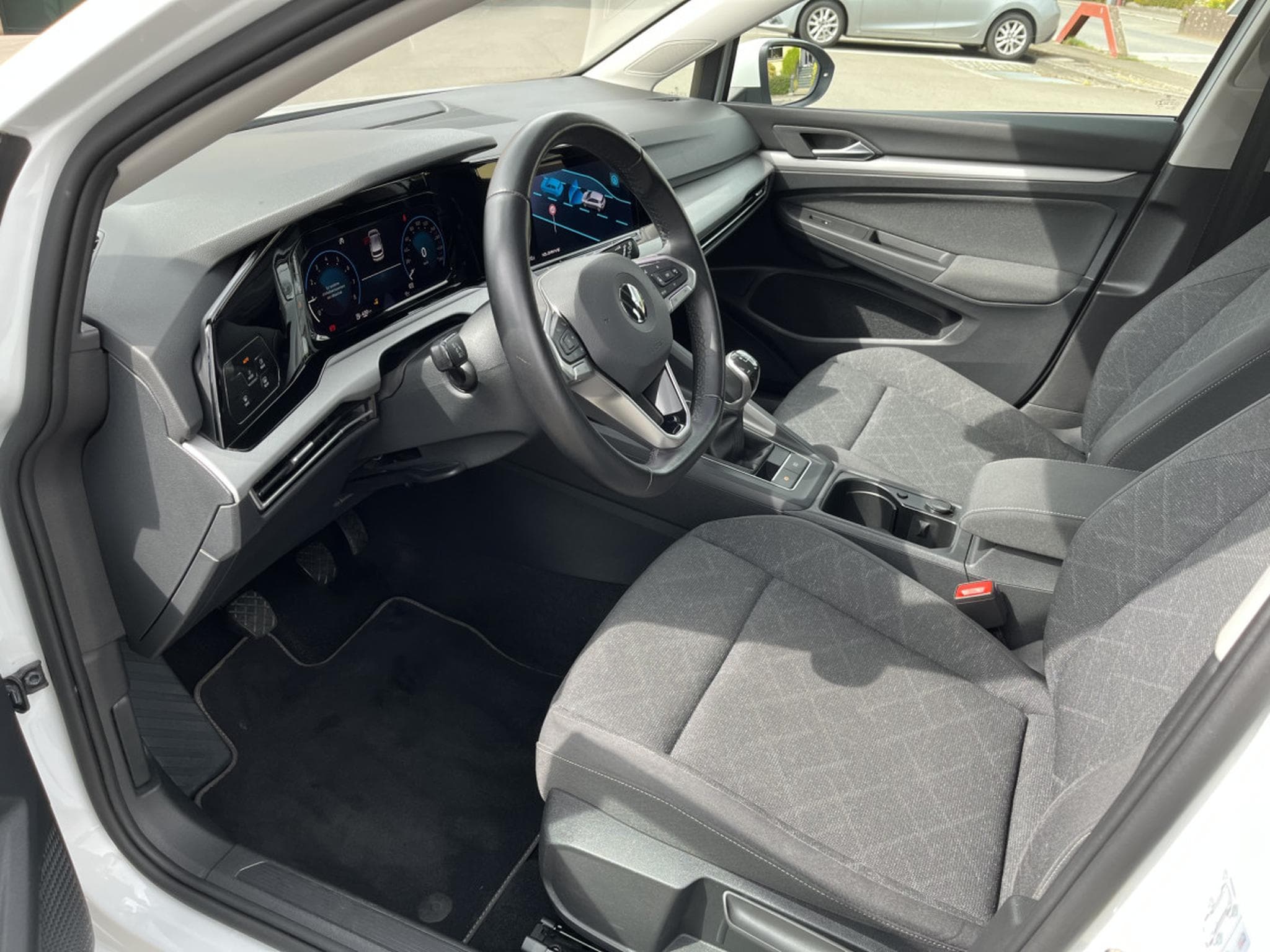 VW Golf Golf 8 1.5 Tsi 130cv Life CarPlay 2xPDC LED ACC (2021) - Foto 10