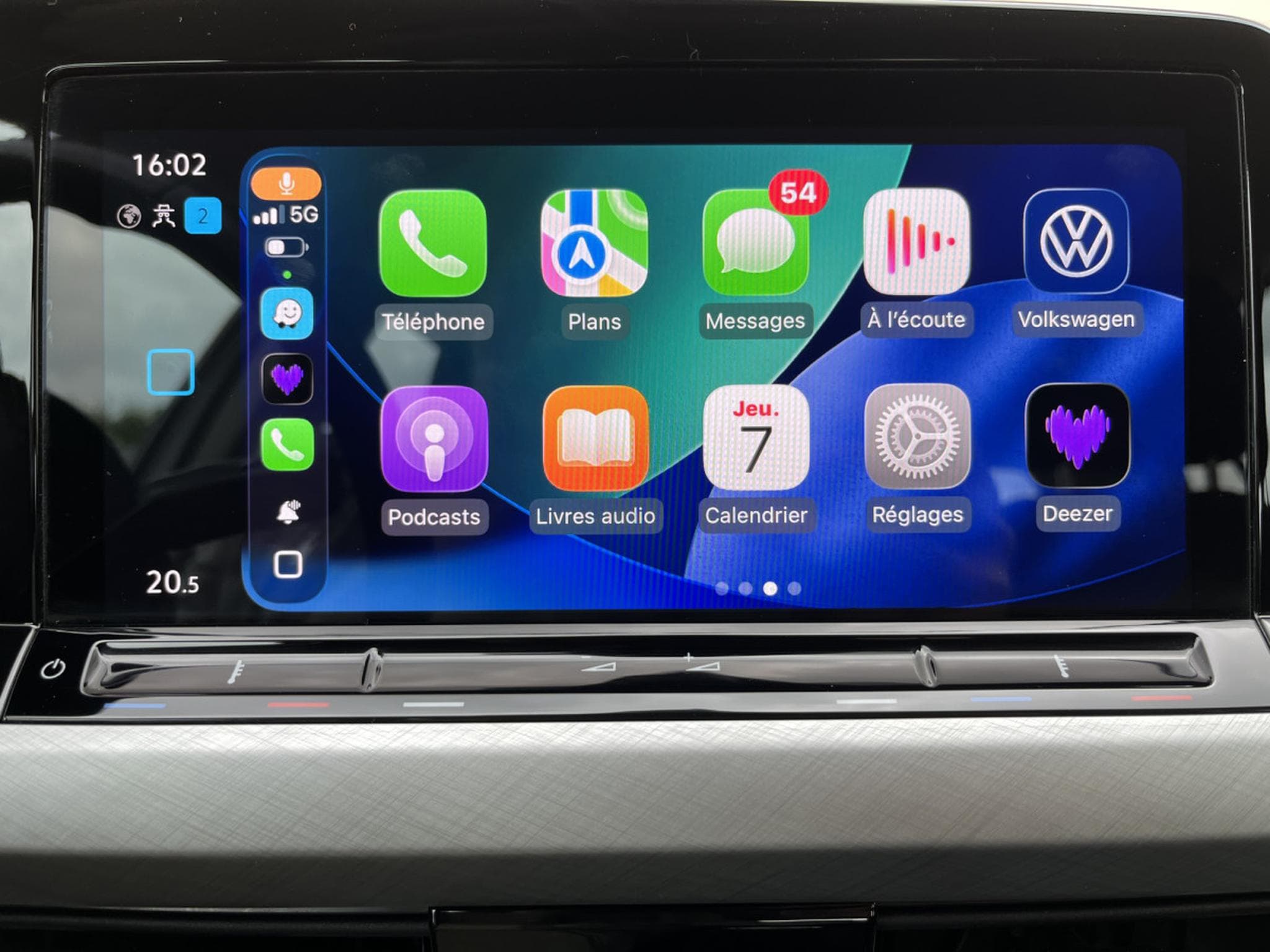 VW Golf Golf 8 1.5 Tsi 130cv Life CarPlay 2xPDC LED ACC (2021) - Foto 17