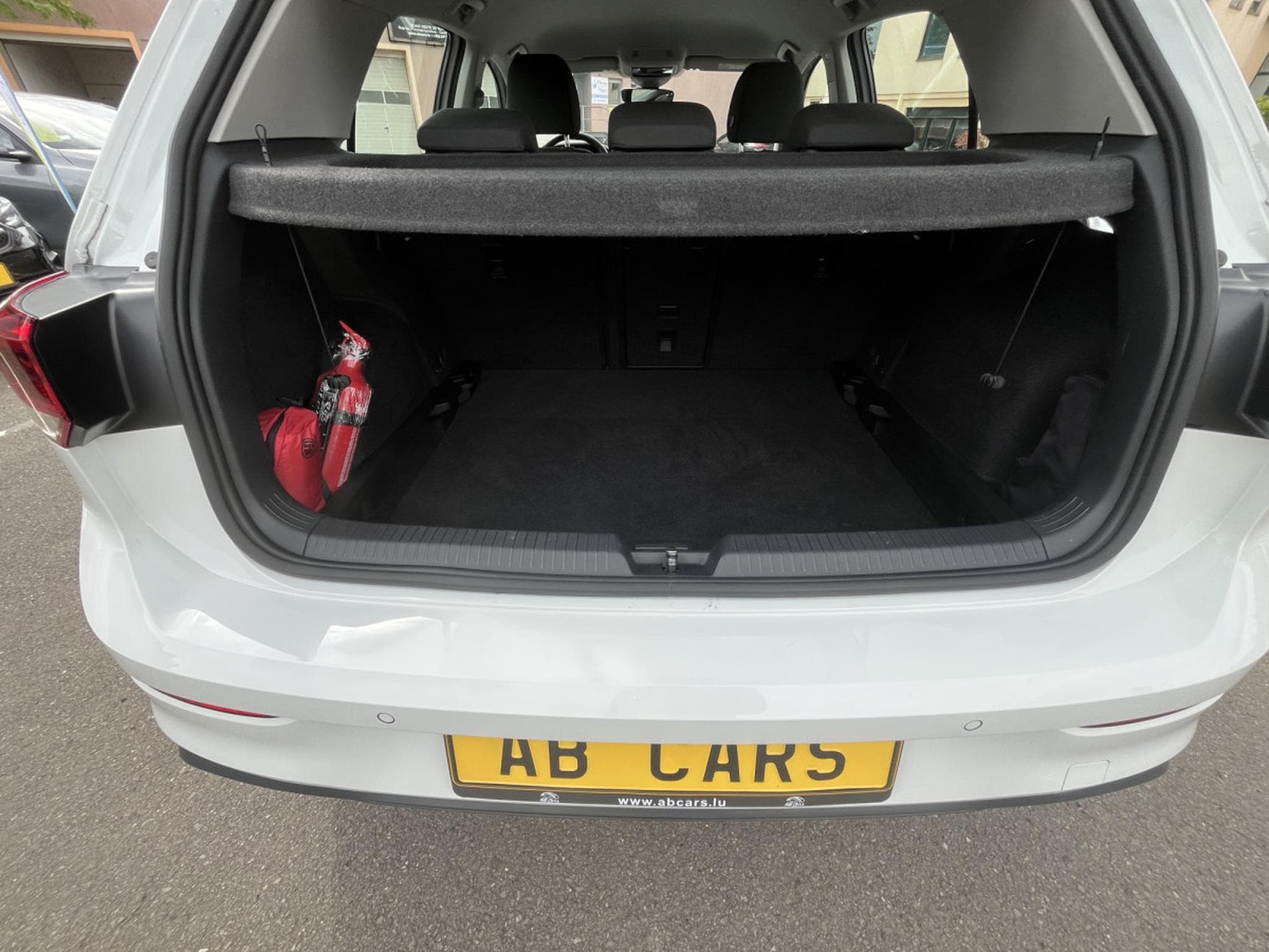 VW Golf Golf 8 1.5 Tsi 130cv Life CarPlay 2xPDC LED ACC (2021) - Foto 24
