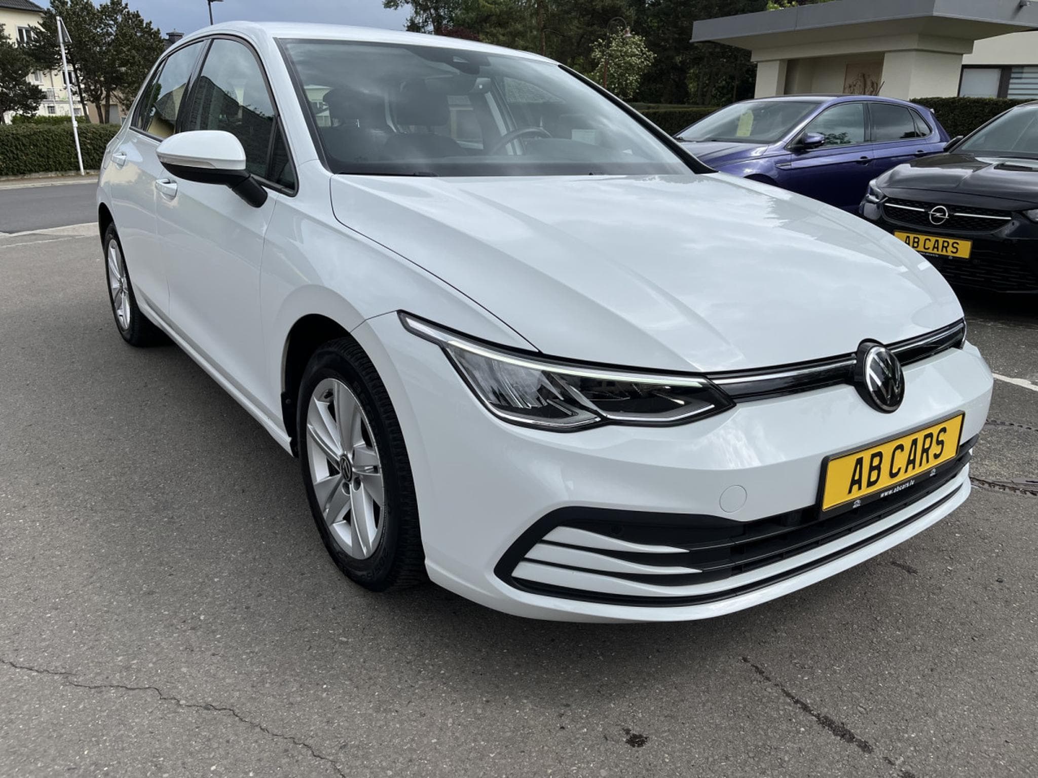 VW Golf Golf 8 1.5 Tsi 130cv Life CarPlay 2xPDC LED ACC (2021) - Foto 3