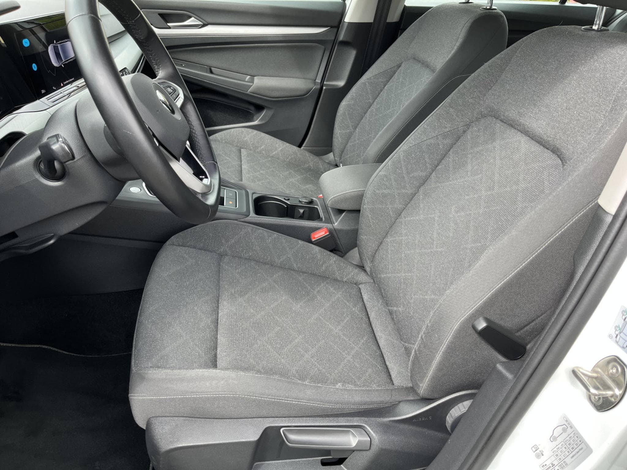VW Golf Golf 8 1.5 Tsi 130cv Life CarPlay 2xPDC LED ACC (2021) - Foto 9