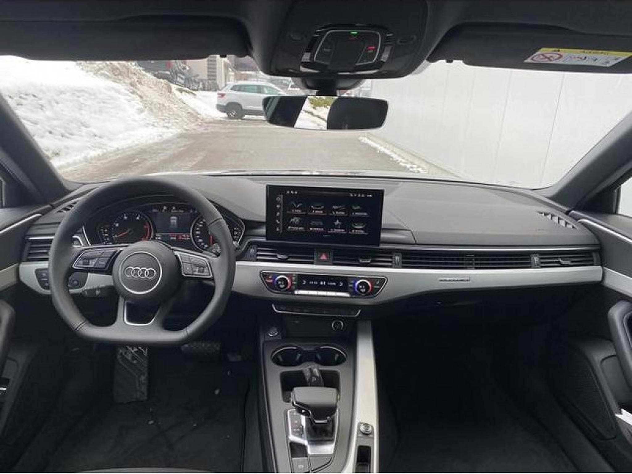 Audi A4 (2024) - Photo 21