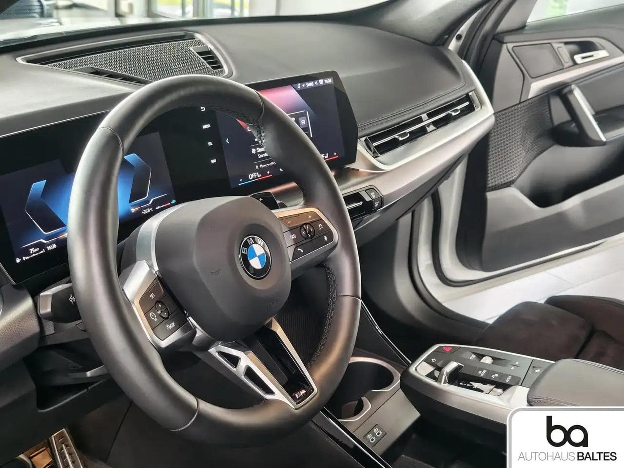 BMW X1 (2024) - Foto 11
