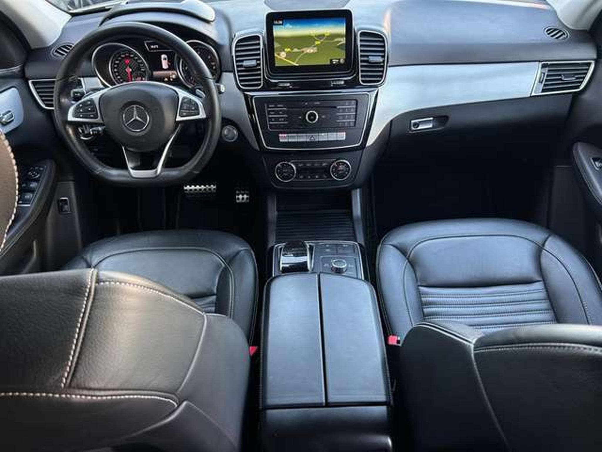 Mercedes GLE 250 2.1  250D 204 EXECUTIVE (2017) - Foto 3