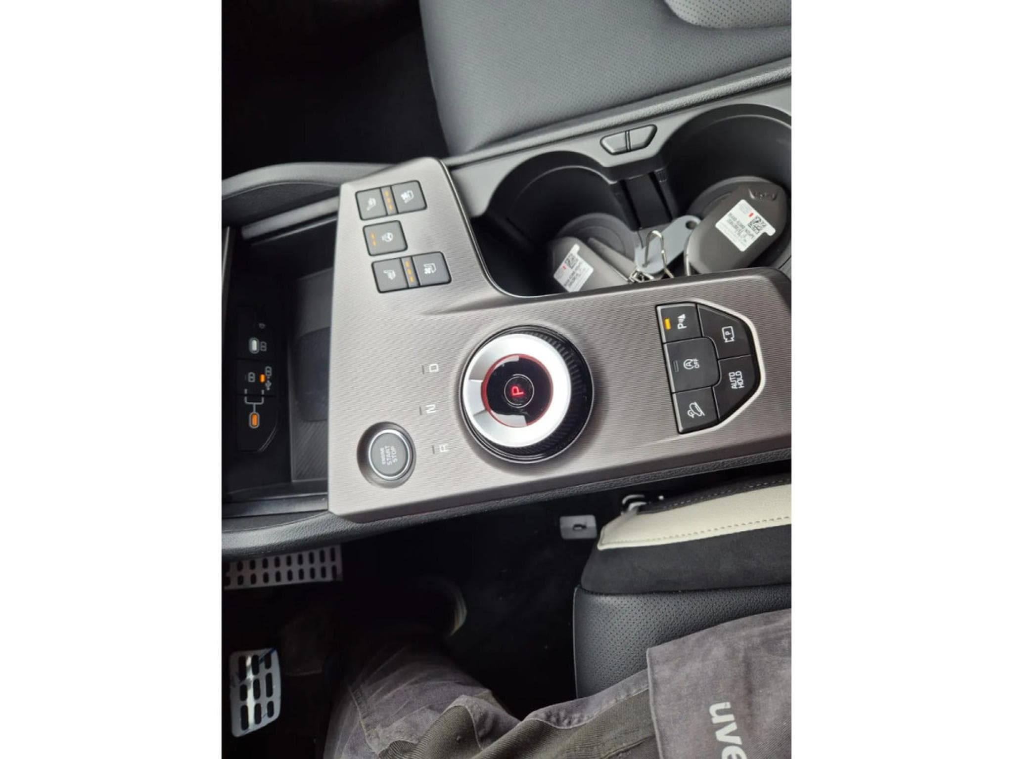 Kia Sportage 1.6 T-GDI AUTO 180 GT 4x4 (2026) - Photo 20