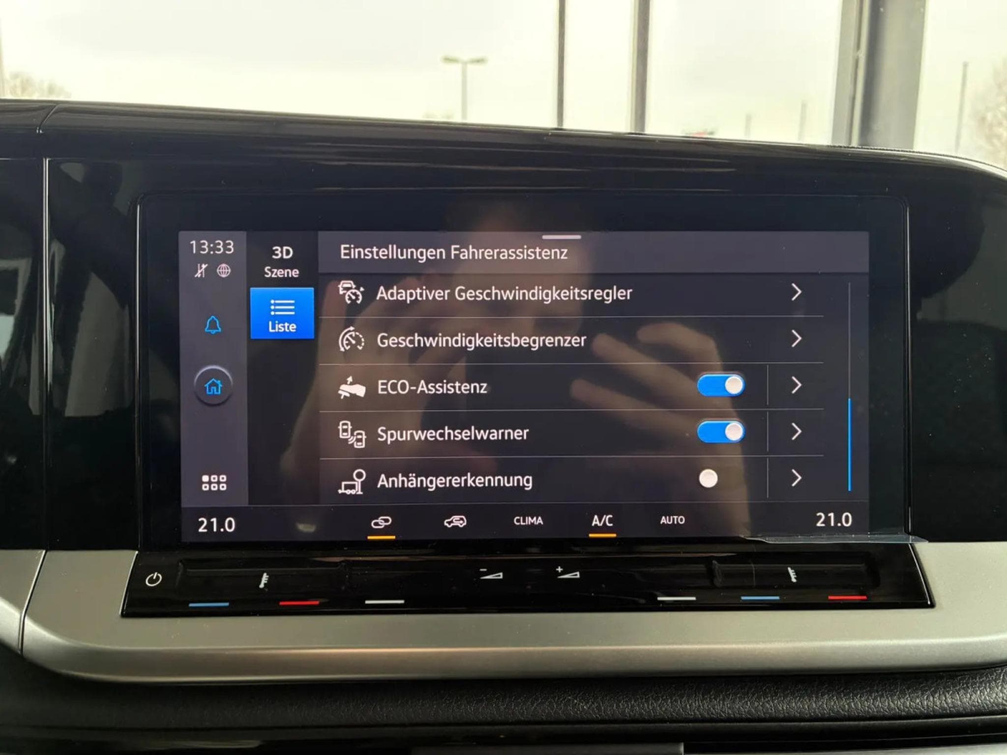 Ford Tourneo 1.5 Ecoboost 116 AT Titanium L2 (2025) - Photo 11