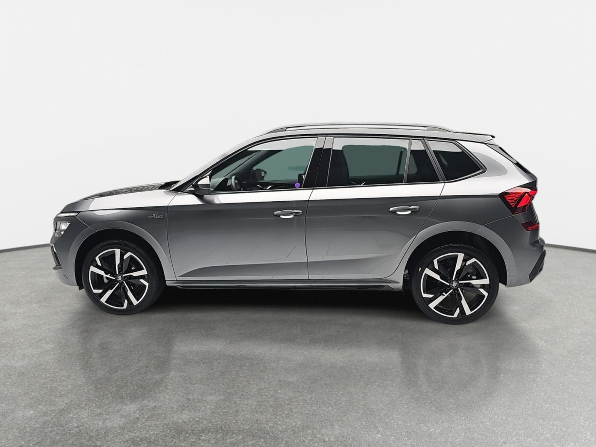 Skoda Kamiq 1.5 TSi 150 DSG Monte Carlo (2025) - Foto 5