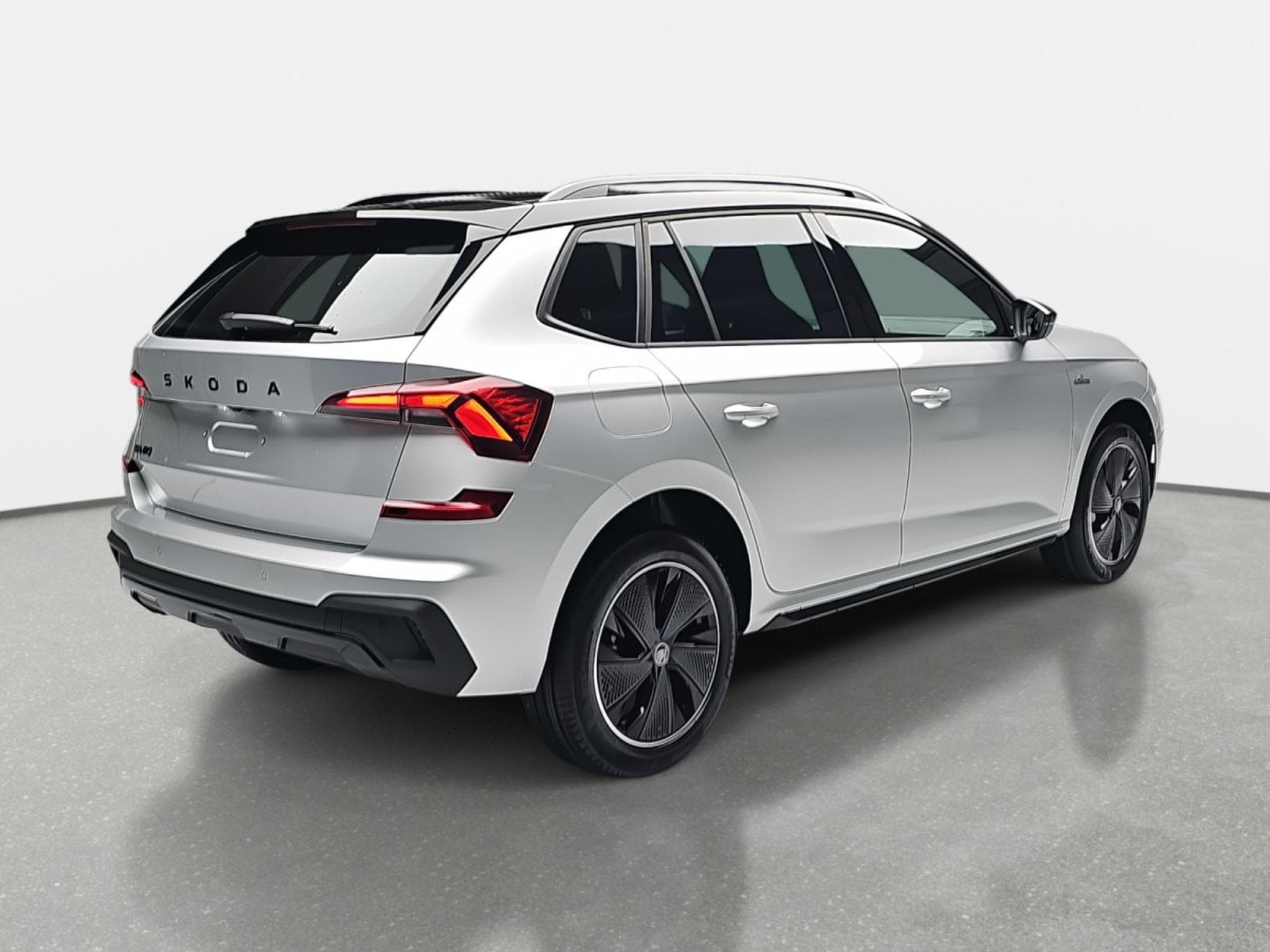 Skoda Kamiq 1.0 TSi 116 DSG Monte Carlo (2025) - Foto 4