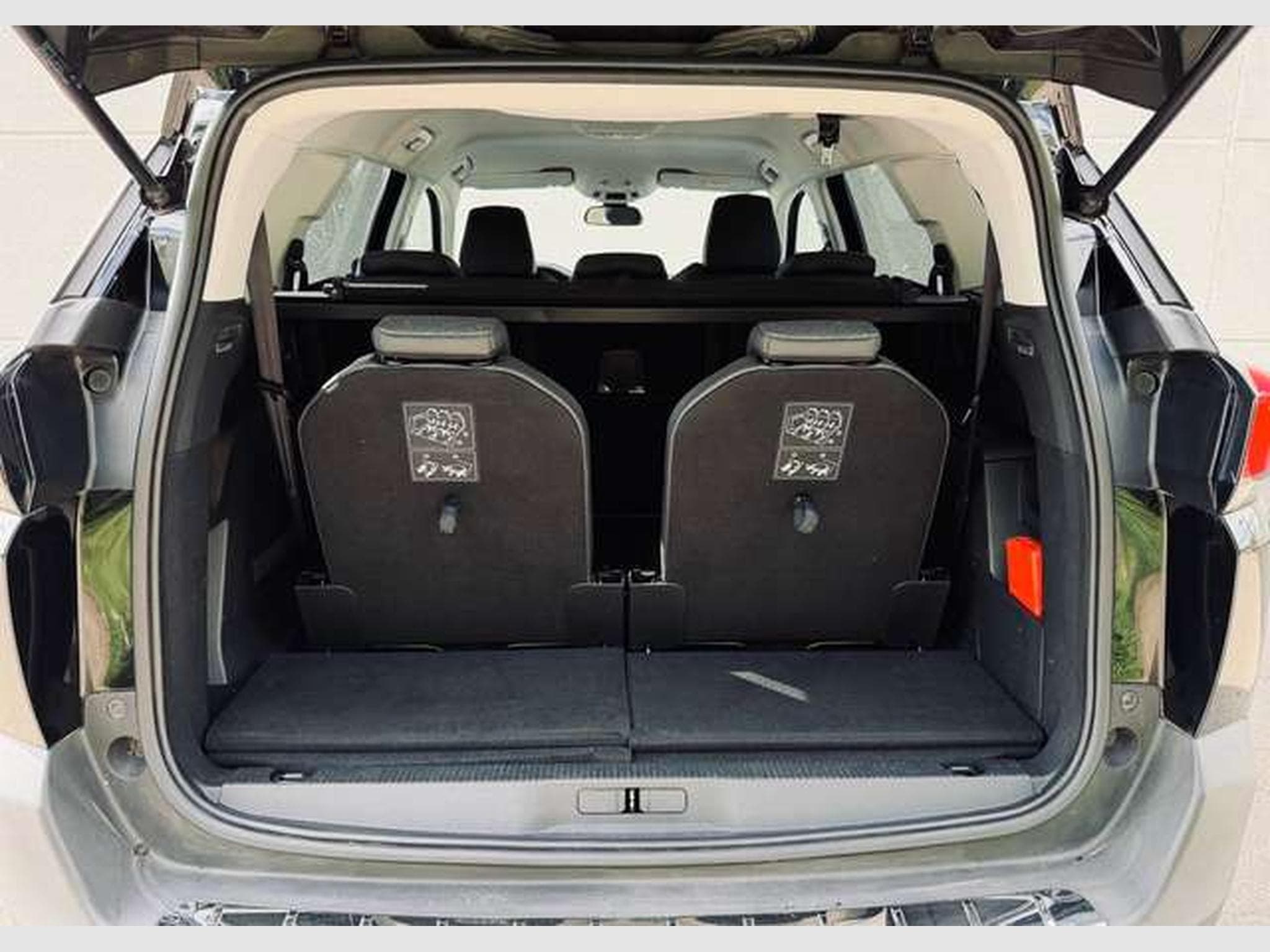Peugeot 5008 5008 1.5 BlueHDi Allure (2020) - Photo 14