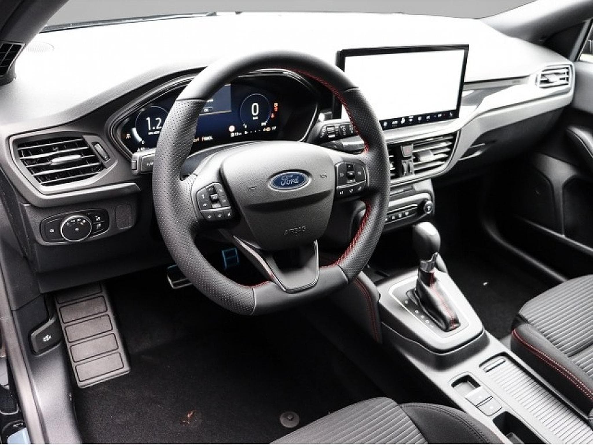 Ford Focus (2025) - Photo 3