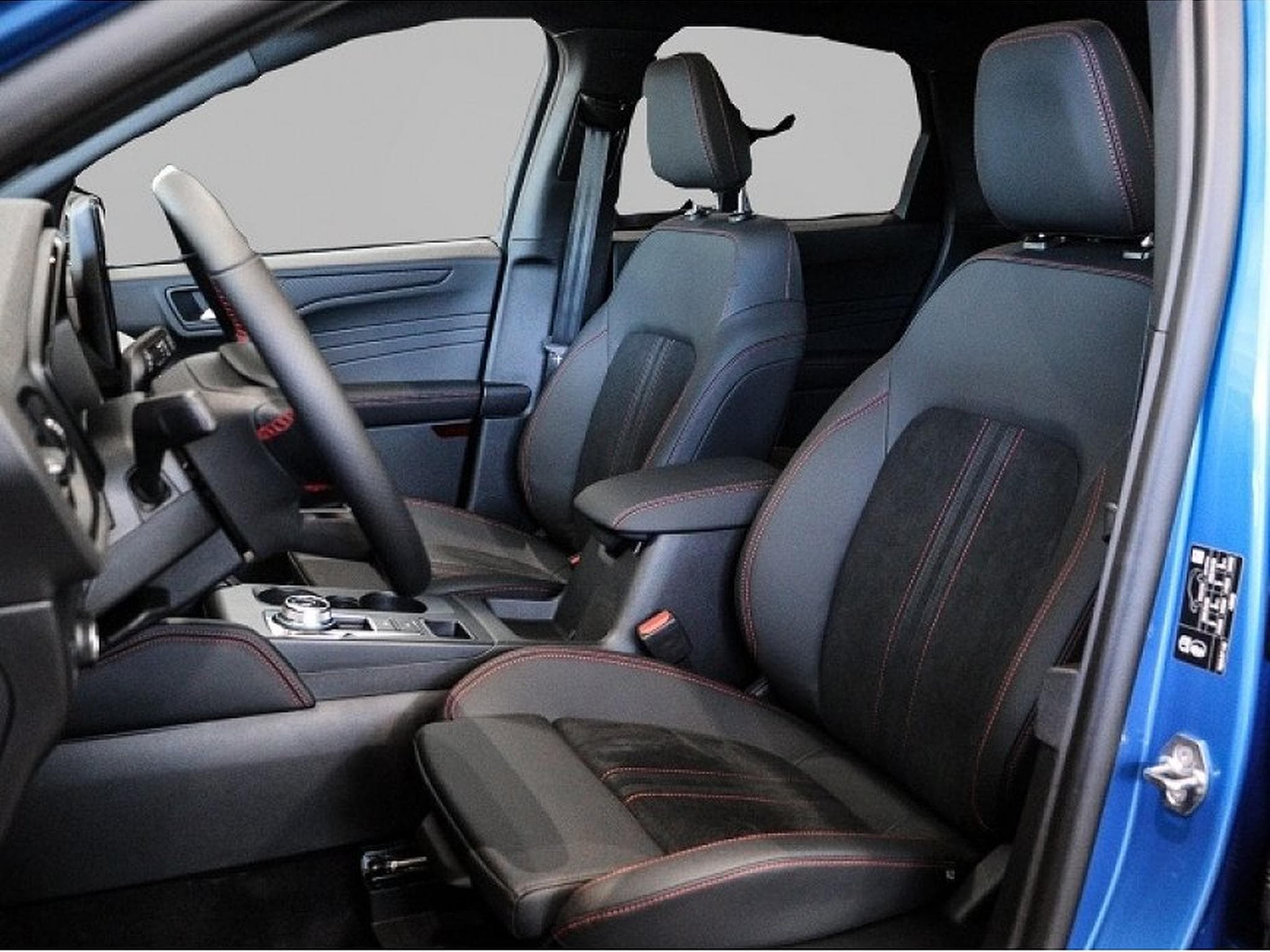 Ford Kuga (2024) - Foto 6