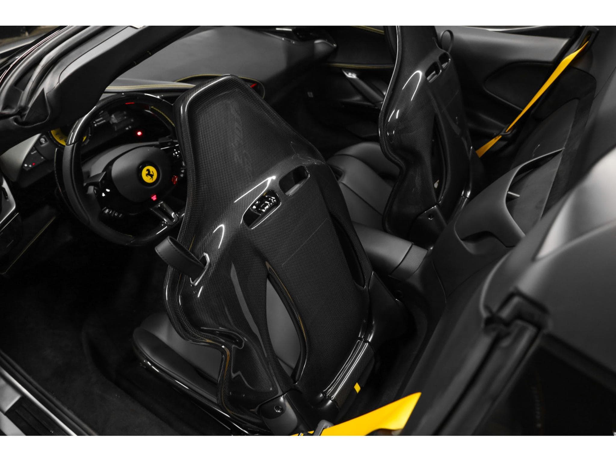 Ferrari SF90 V8 - ARGENTO NURBURGRING - FULL CARBON (2024) - Photo 11