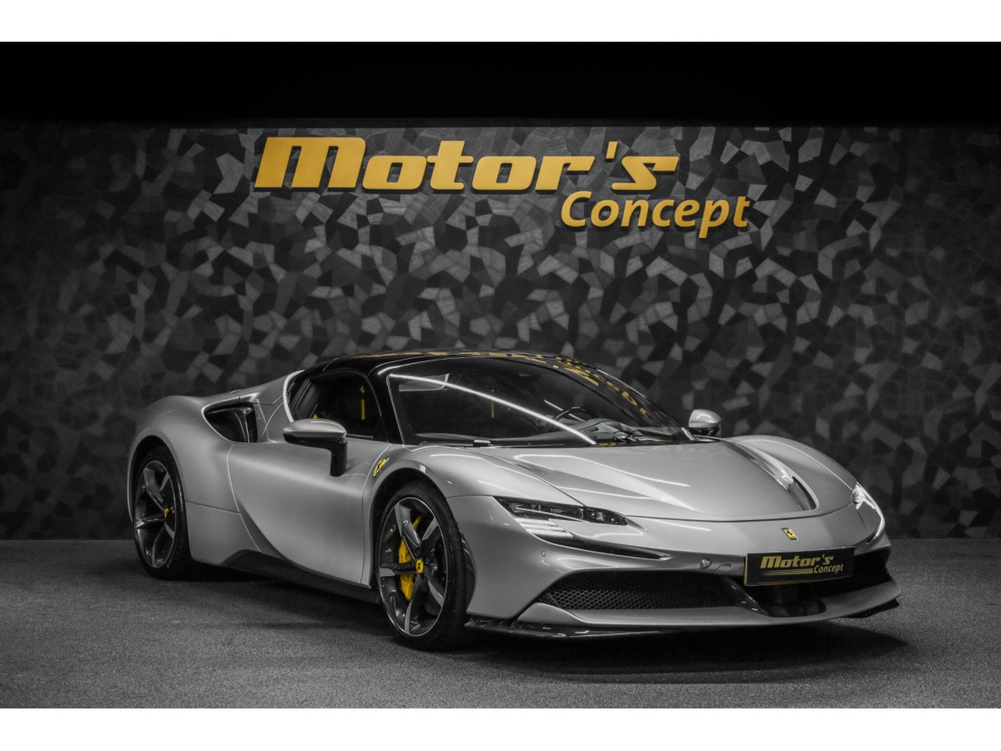 Ferrari SF90 V8 - ARGENTO NURBURGRING - FULL CARBON (2024) - Photo 6