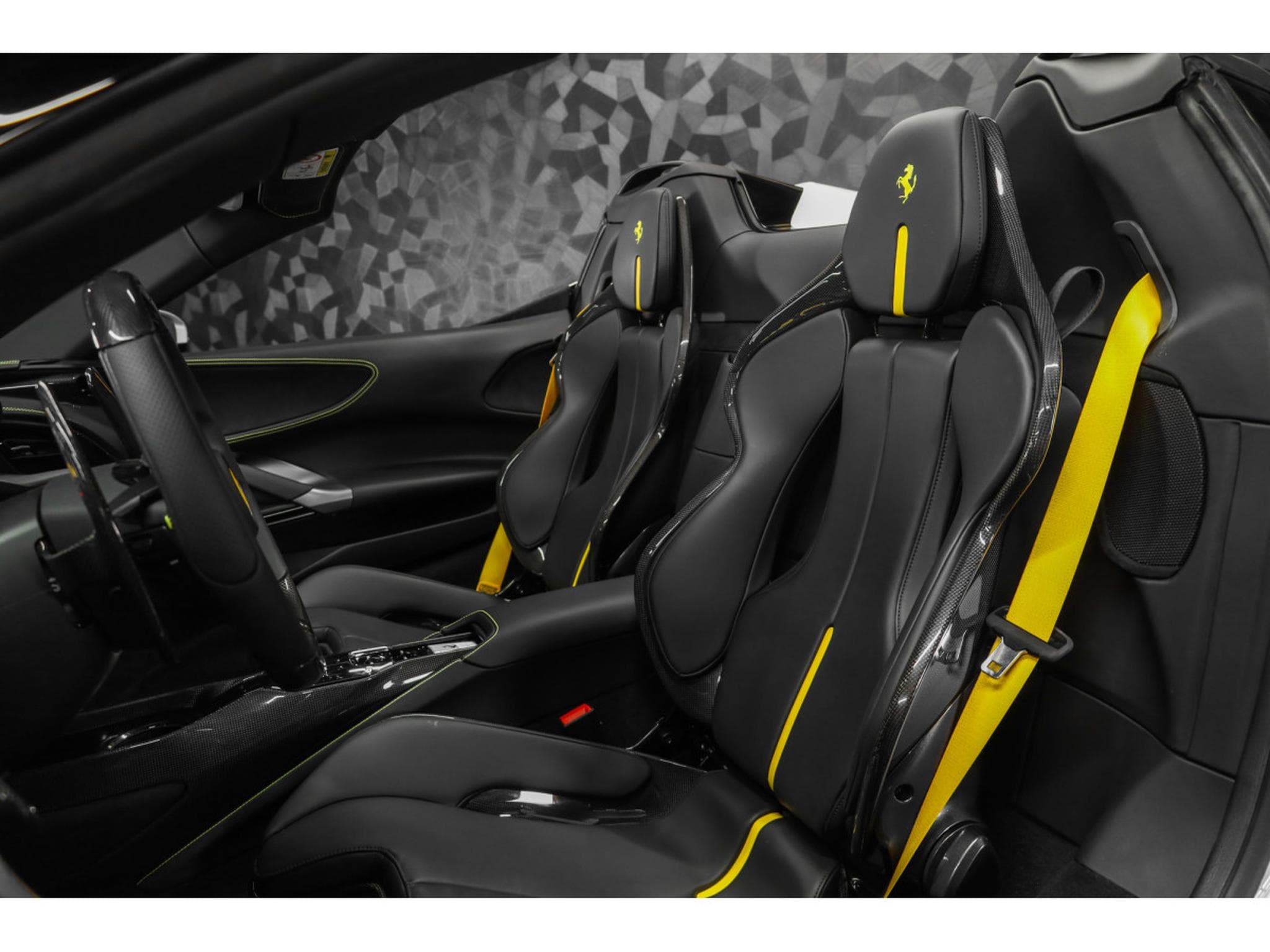 Ferrari SF90 V8 - ARGENTO NURBURGRING - FULL CARBON (2024) - Photo 9