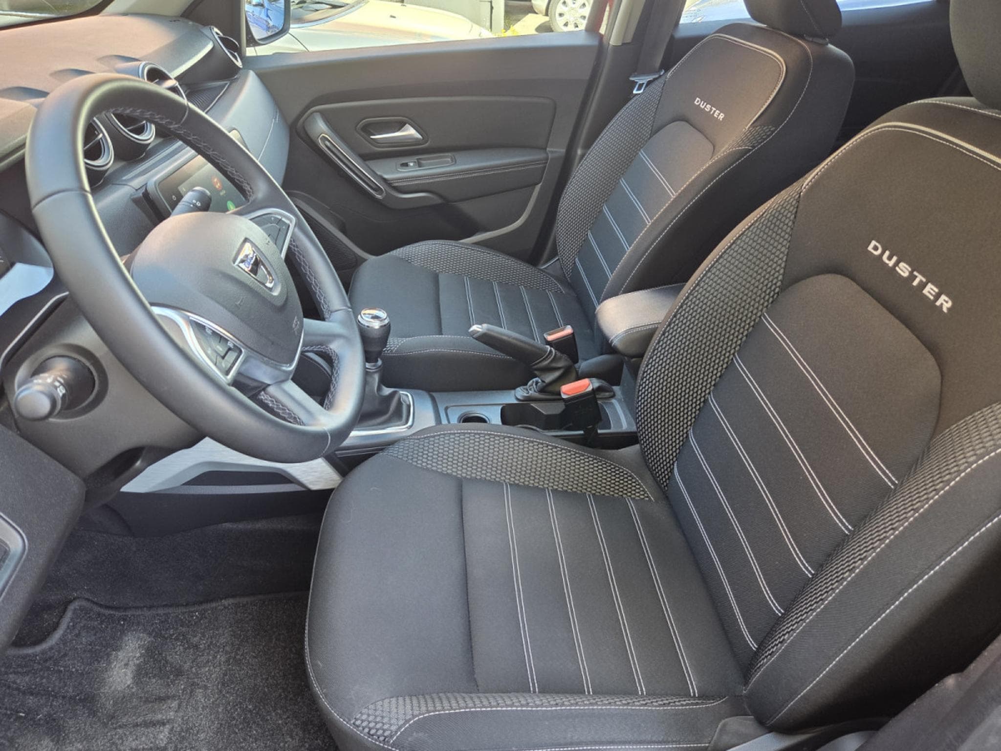Dacia Duster 1.3 TCE 130 CV Prestige Edition garantie 12 Mois (2022) - Photo 14
