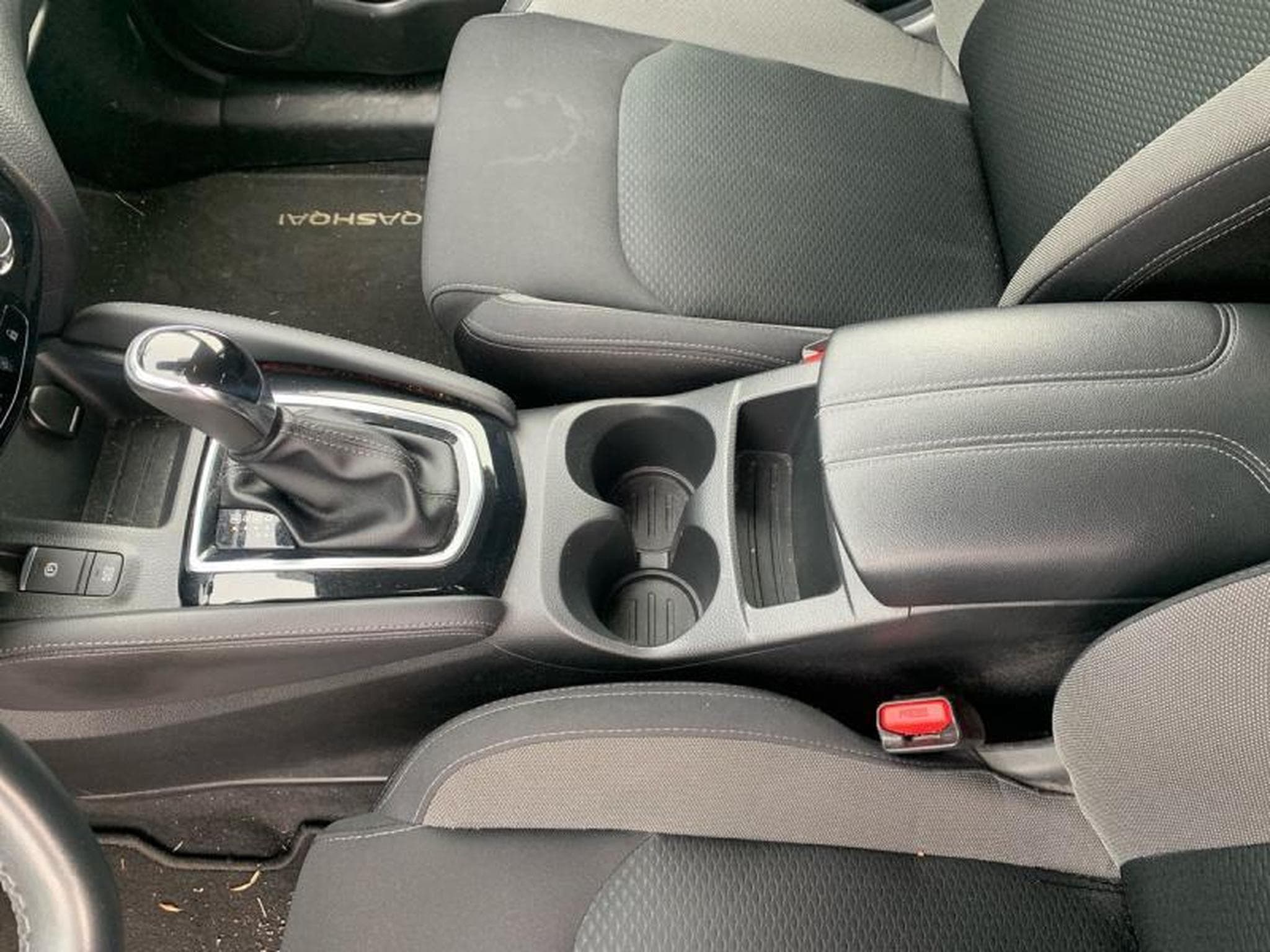 Nissan Qashqai F12 (2021) - Photo 12