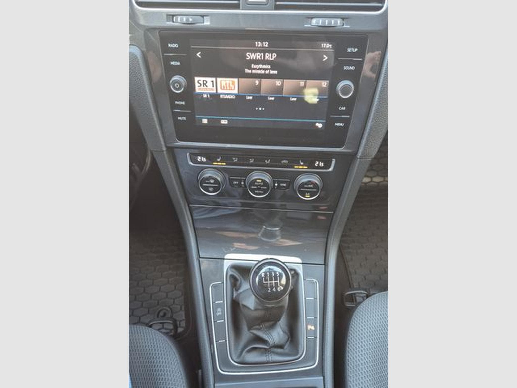 VW Golf Golf VII Lim. Comfortline, TÜV/Inspektion neu. (2018) - Foto 11
