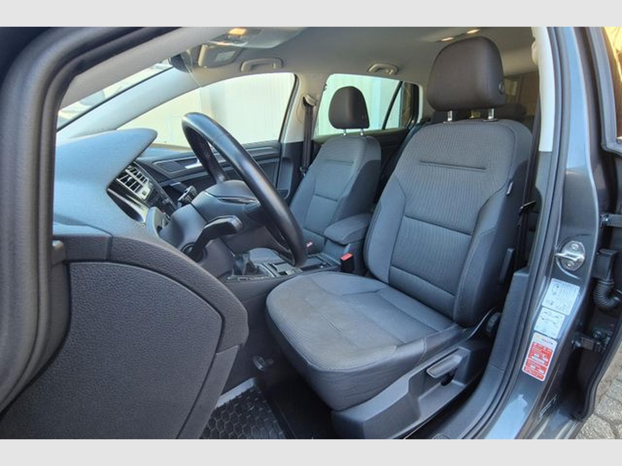 VW Golf Golf VII Lim. Comfortline, TÜV/Inspektion neu. (2018) - Foto 14