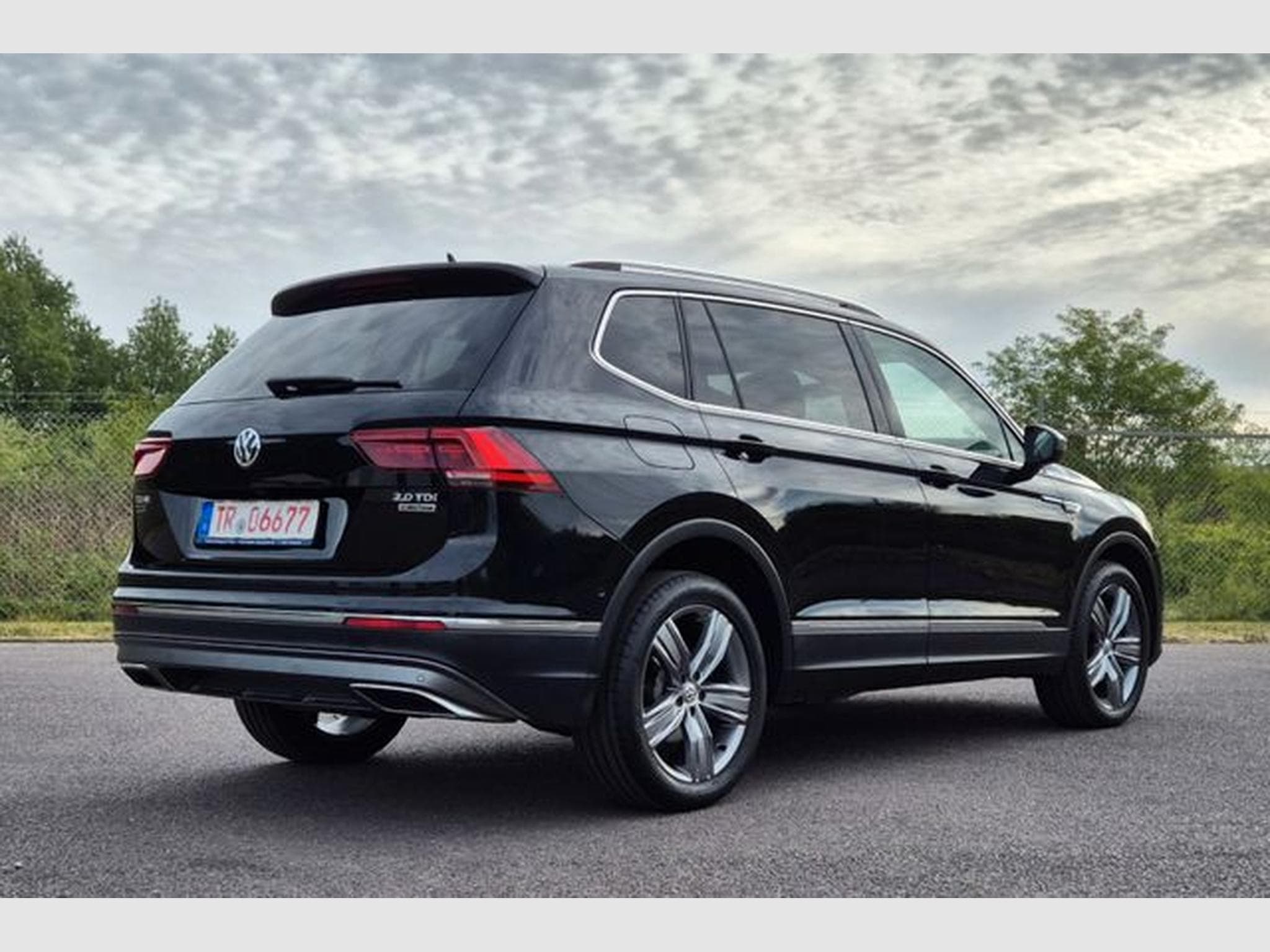 VW Tiguan Tiguan Allspace 2.0 TDI Highline 4Motion DSG (2018) - Foto 8