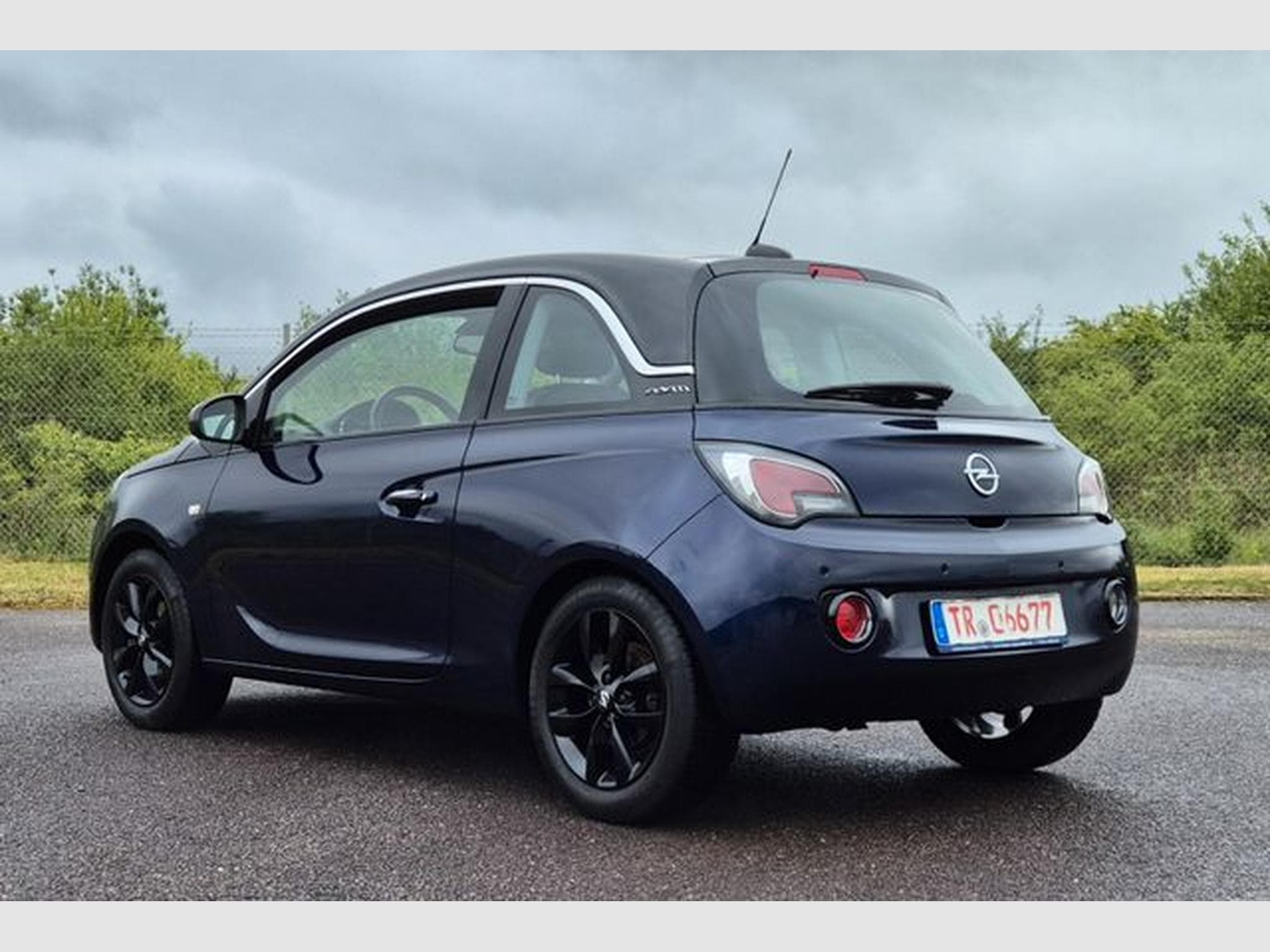 Opel Adam Adam 1.4, 120 Jahre, Navi, PDC, TÜV neu. (2019) - Foto 3