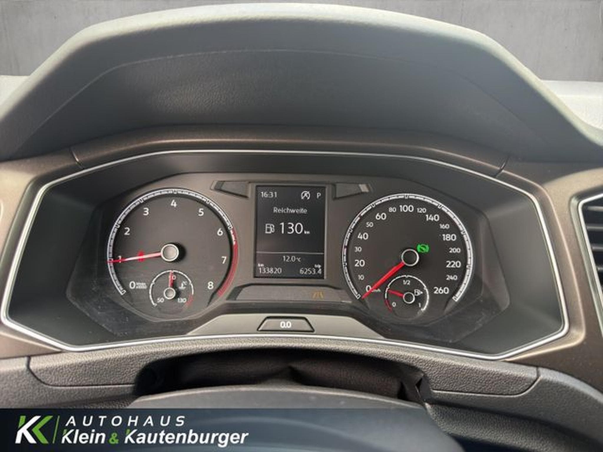 VW T-Roc T-Roc 1.5 TSI ACT Style +DSG+EINPARKHIL+SITZHZG. (2018) - Foto 15