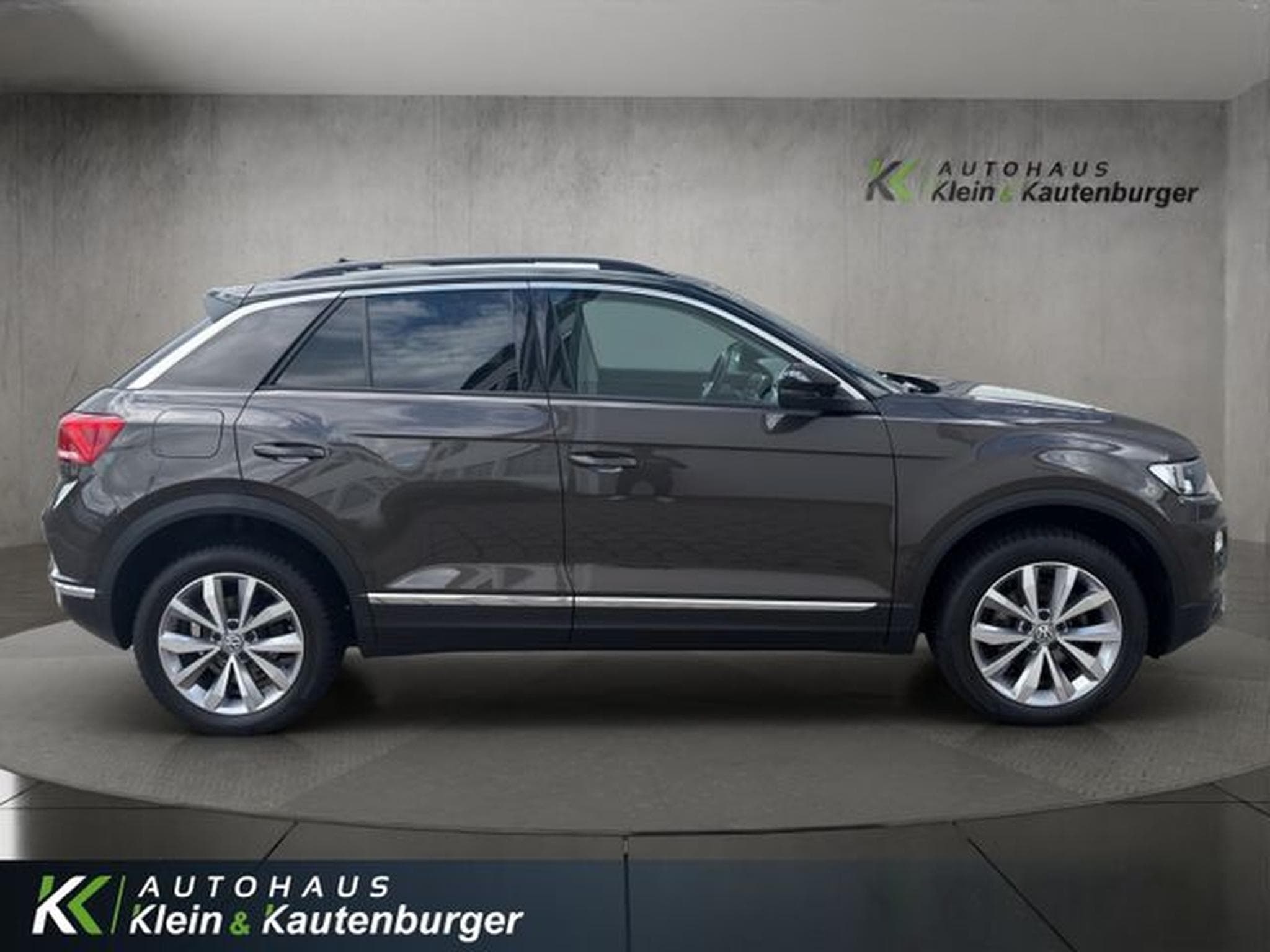 VW T-Roc T-Roc 1.5 TSI ACT Style +DSG+EINPARKHIL+SITZHZG. (2018) - Foto 4