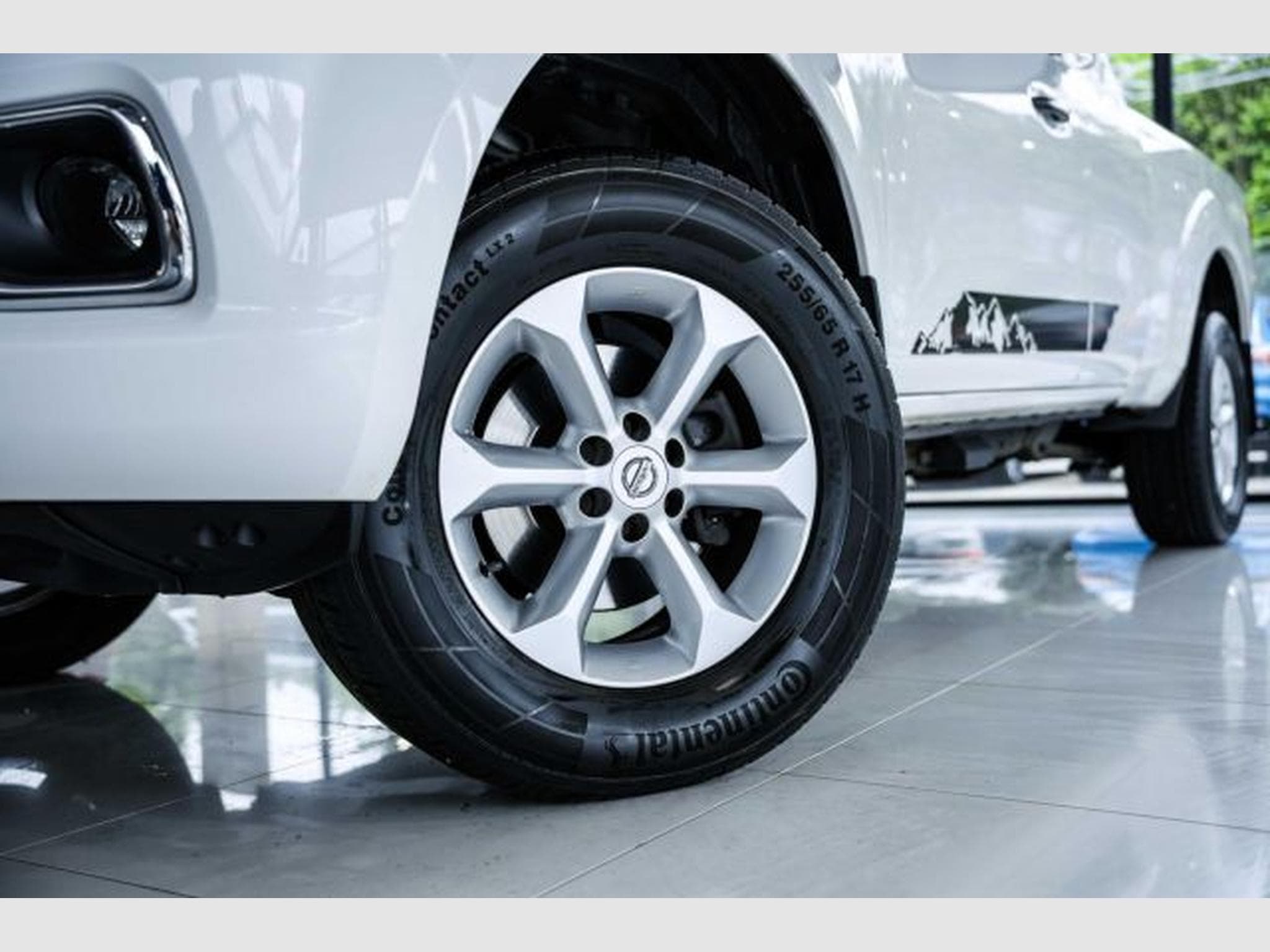 Nissan Navara Navara NP300 Visia 4x4 2.3 dC SHZG Tempo. AHK (2021) - Photo 3
