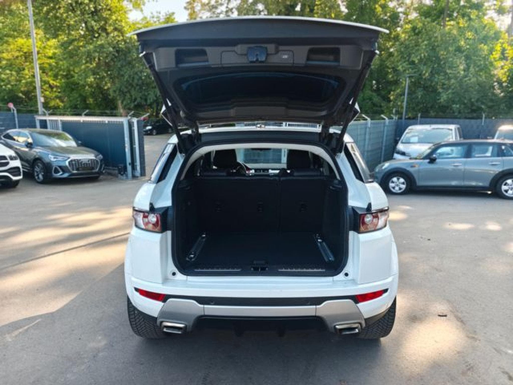 Land-Rover Range Rover Evoque RANGE ROVER EVOQUE DYNAMIC*AUT.*XENON*2.HD* (2014) - Photo 9