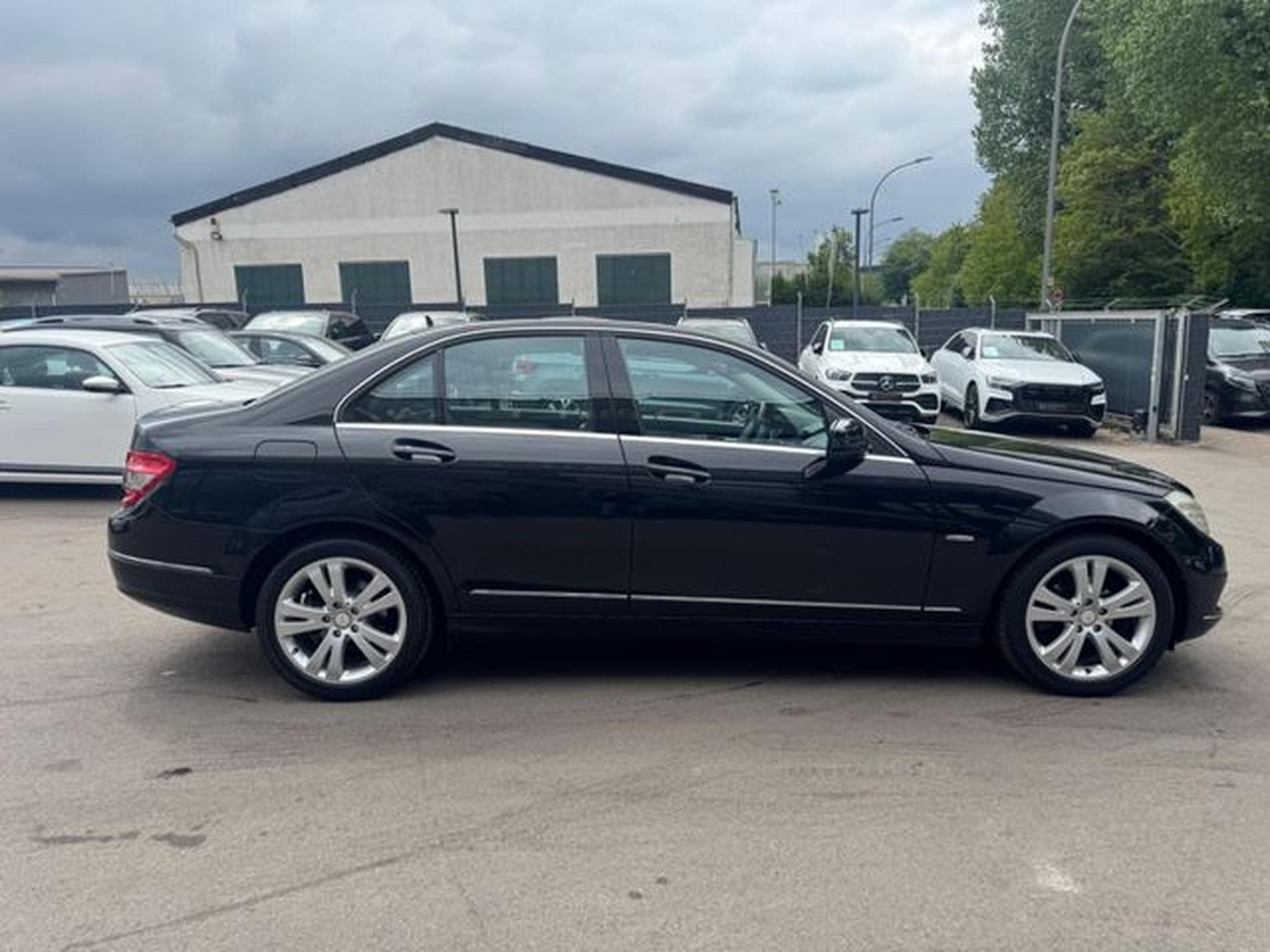 Mercedes C 180 C 180 LIMOUSINE AVANTDARDE* (2010) - Foto 13