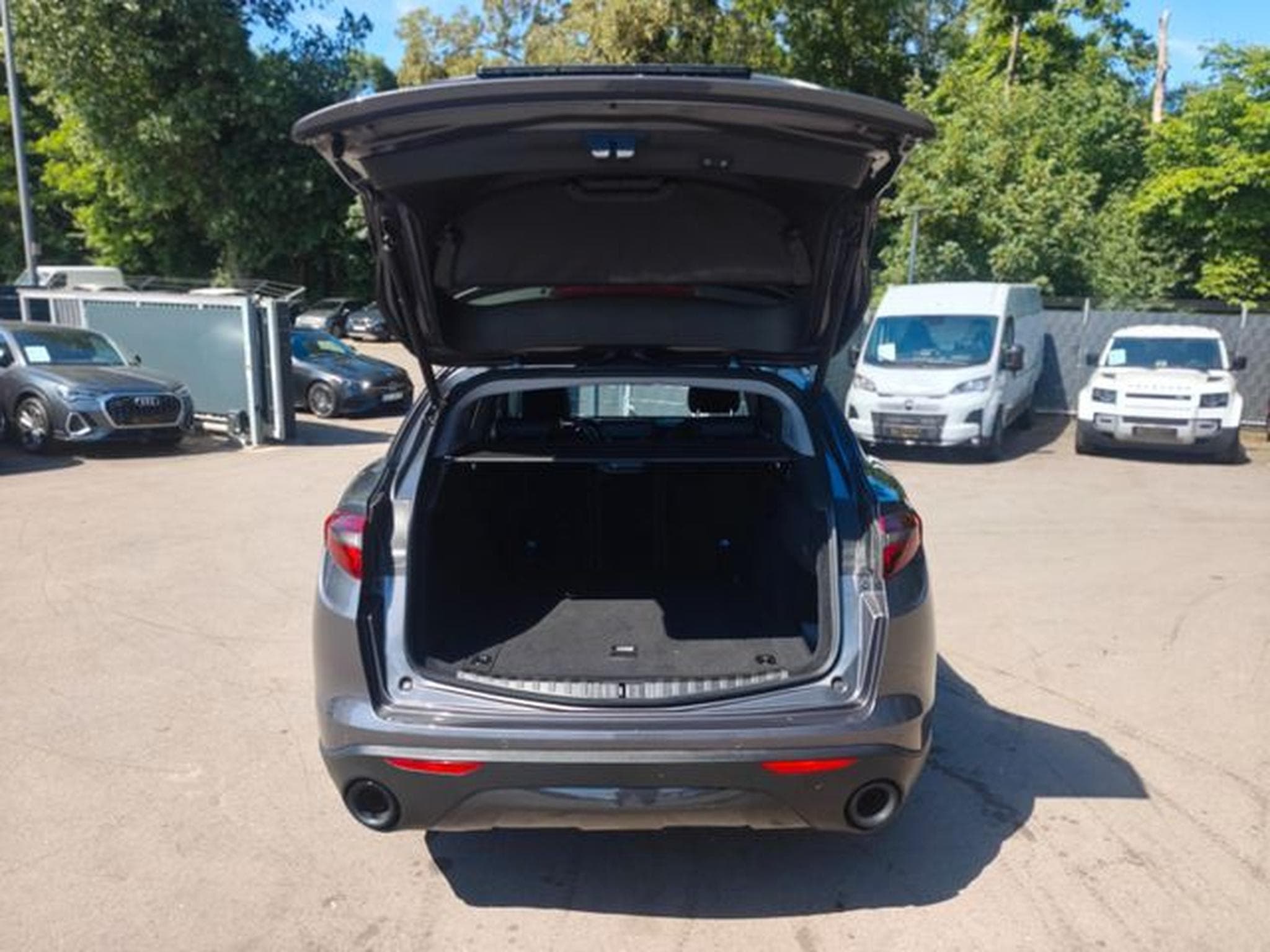 Alfa-Romeo Stelvio STELVIO Q4*AWD*AUT*KAMERA*LEDER*2.HAND*TOP (2019) - Photo 9